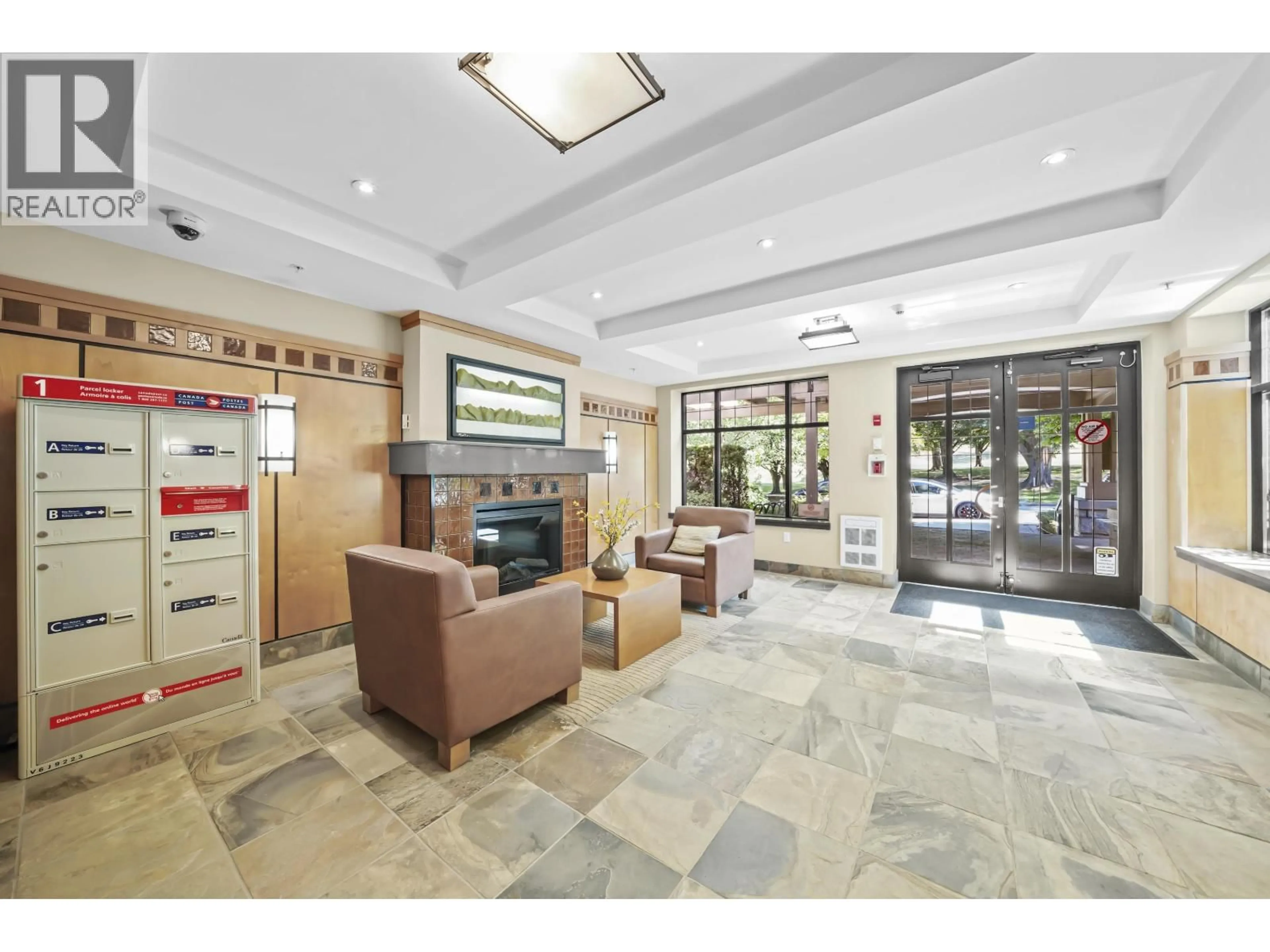 Lobby for 301 - 4885 VALLEY DRIVE, Vancouver British Columbia V6J5M7