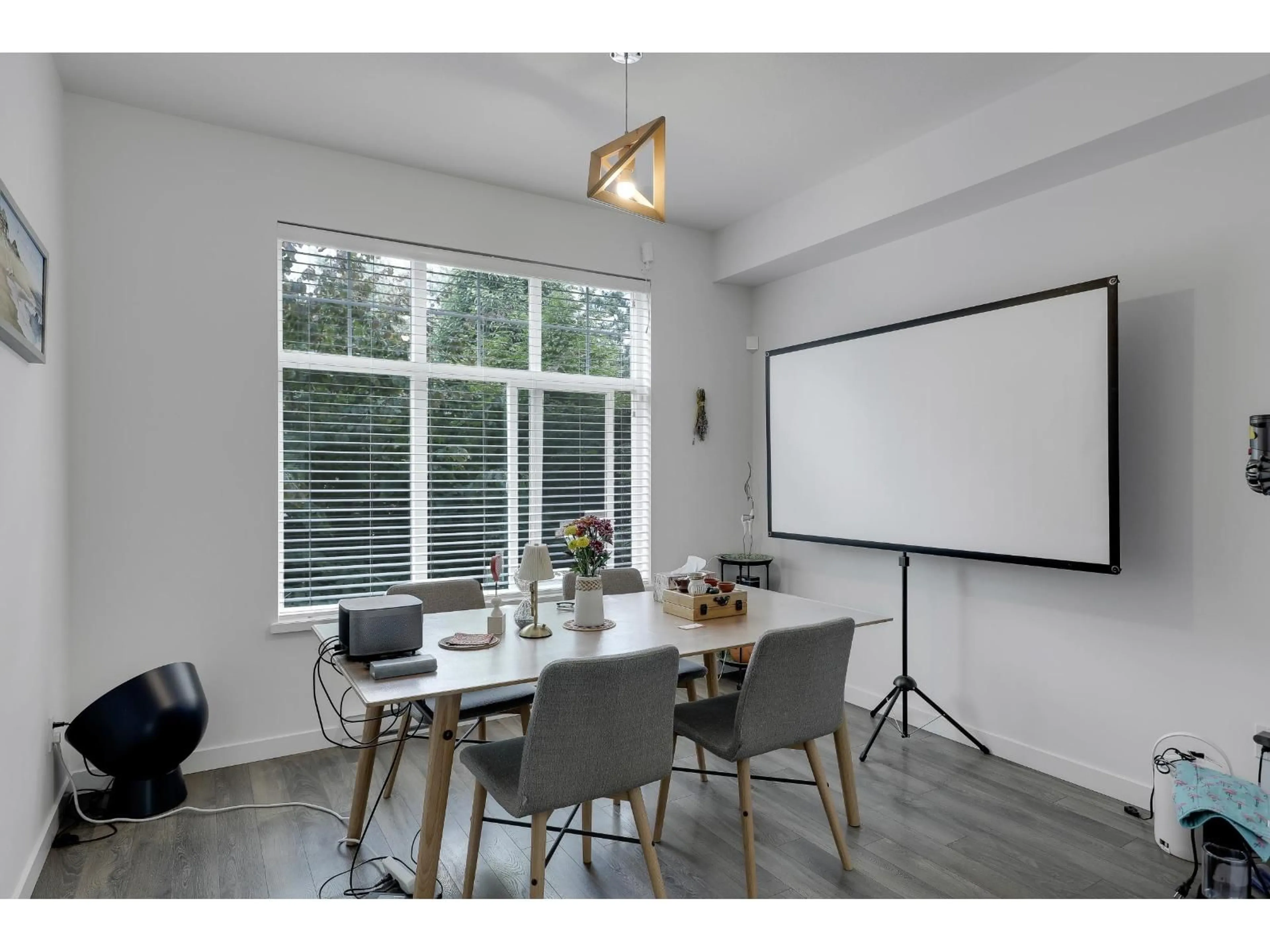 A pic of a room for 39 - 15268 28, Surrey British Columbia V4P0E8