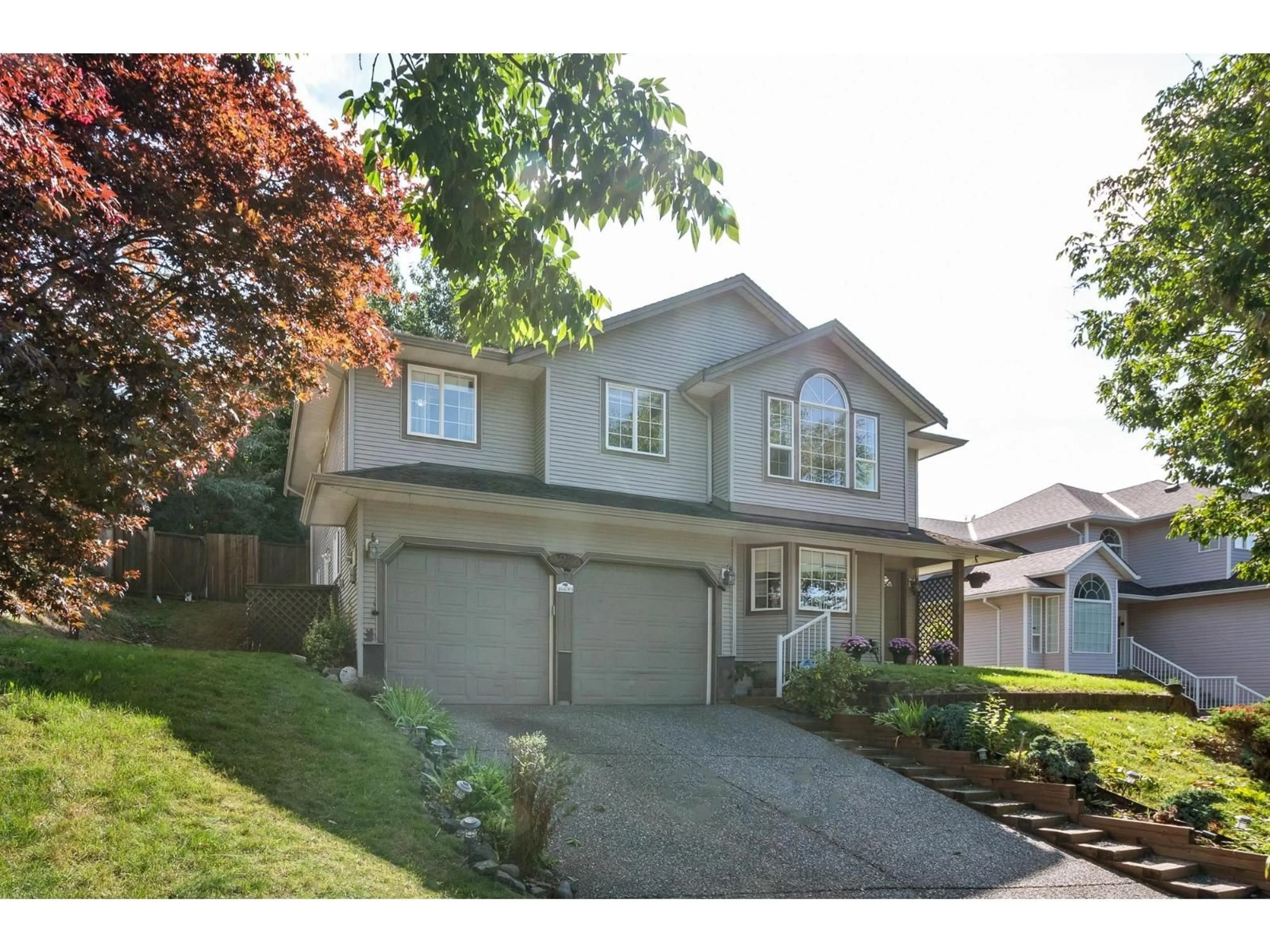 Home with vinyl exterior material, street for 46690 SYLVAN DRIVE, Chilliwack British Columbia V2R3W5