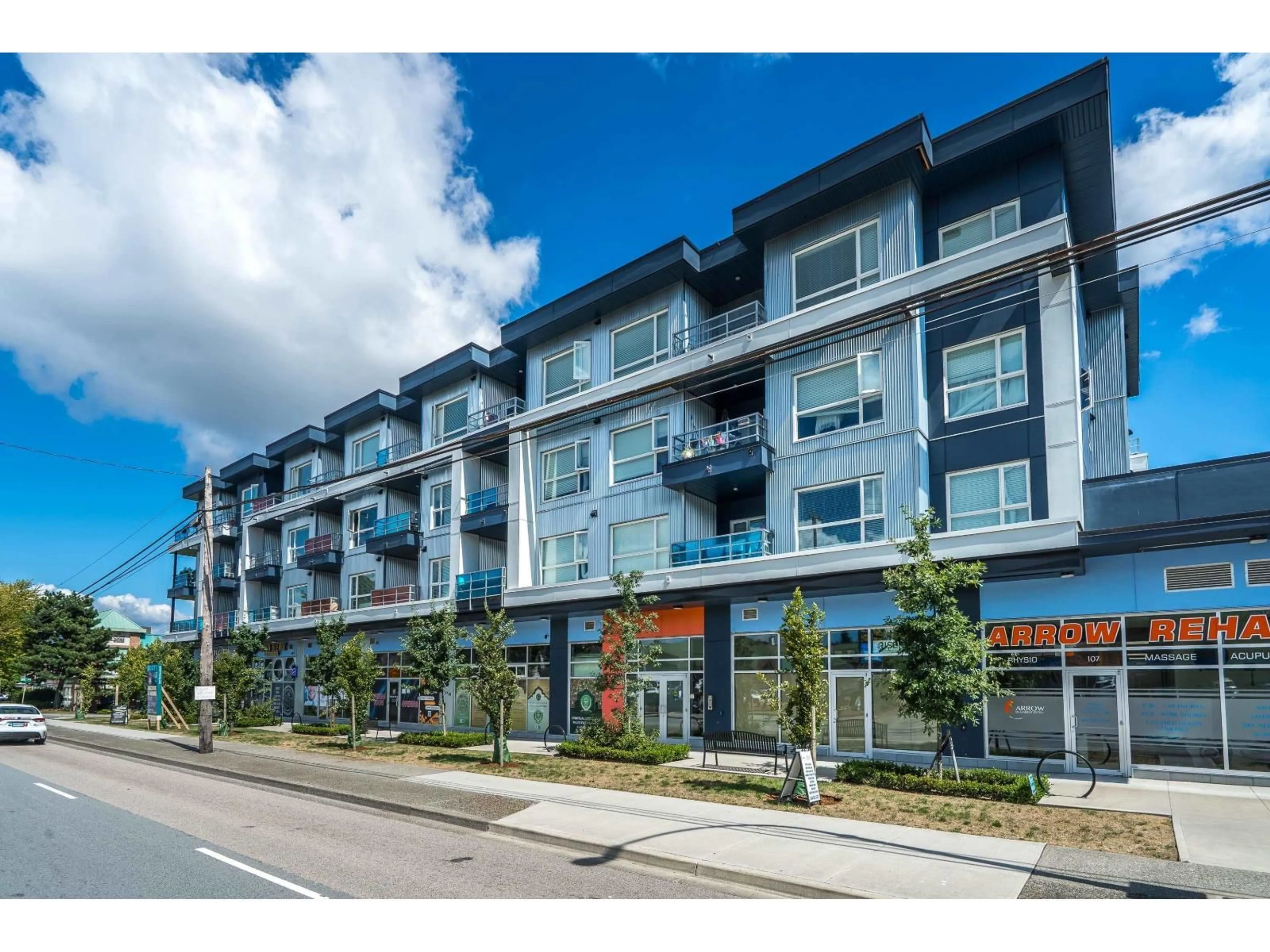Unknown for 206 - 8496 120, Surrey British Columbia V3W3N5