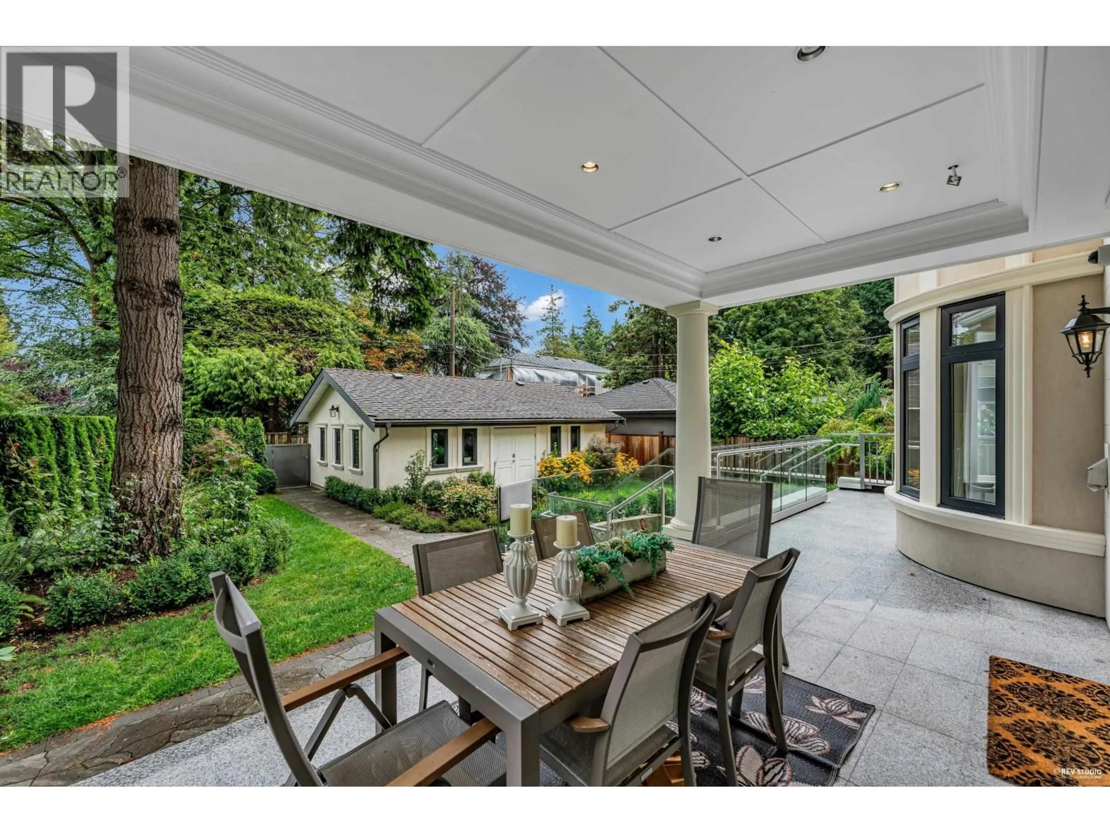 Patio, street for 5188 YEW STREET, Vancouver British Columbia V6M4L6