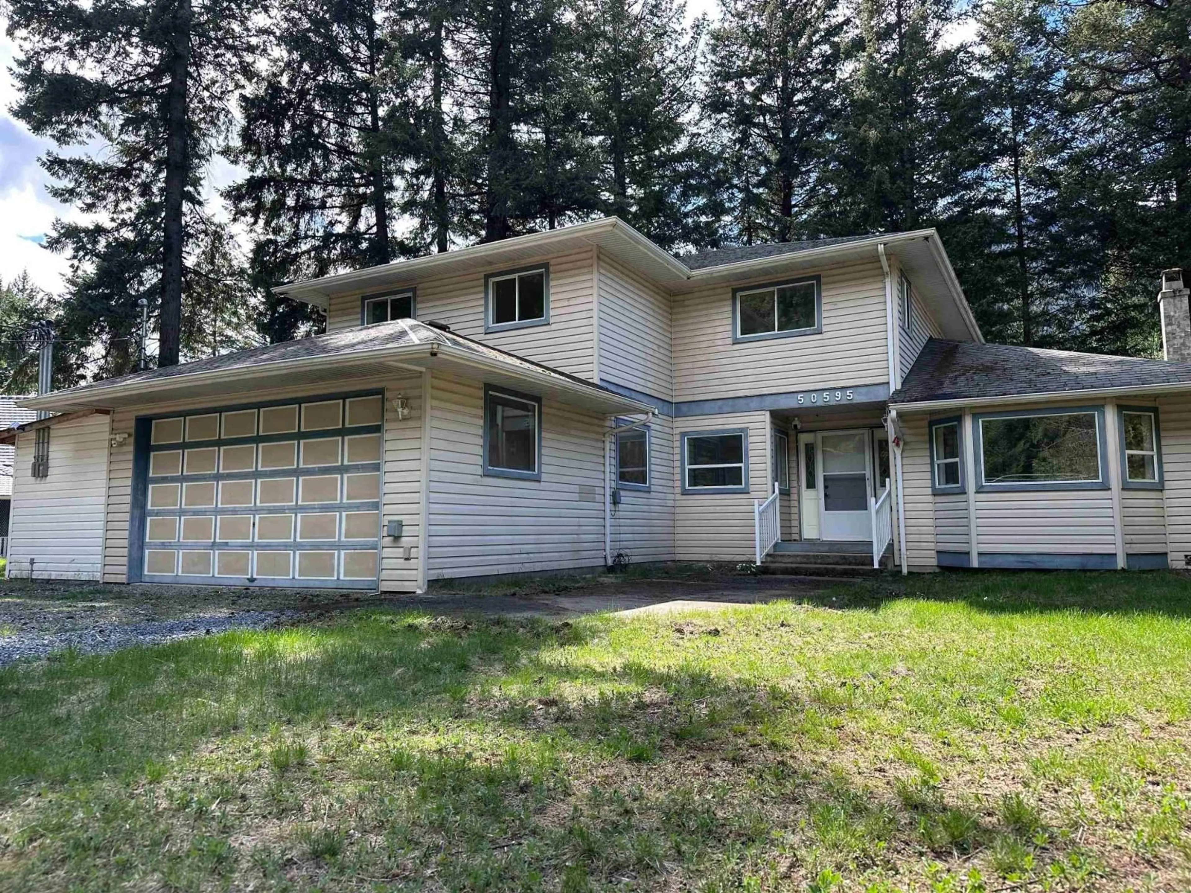 Home with vinyl exterior material, unknown for 50595 SLANZI ROAD, Boston Bar / Lytton British Columbia V0K1C0