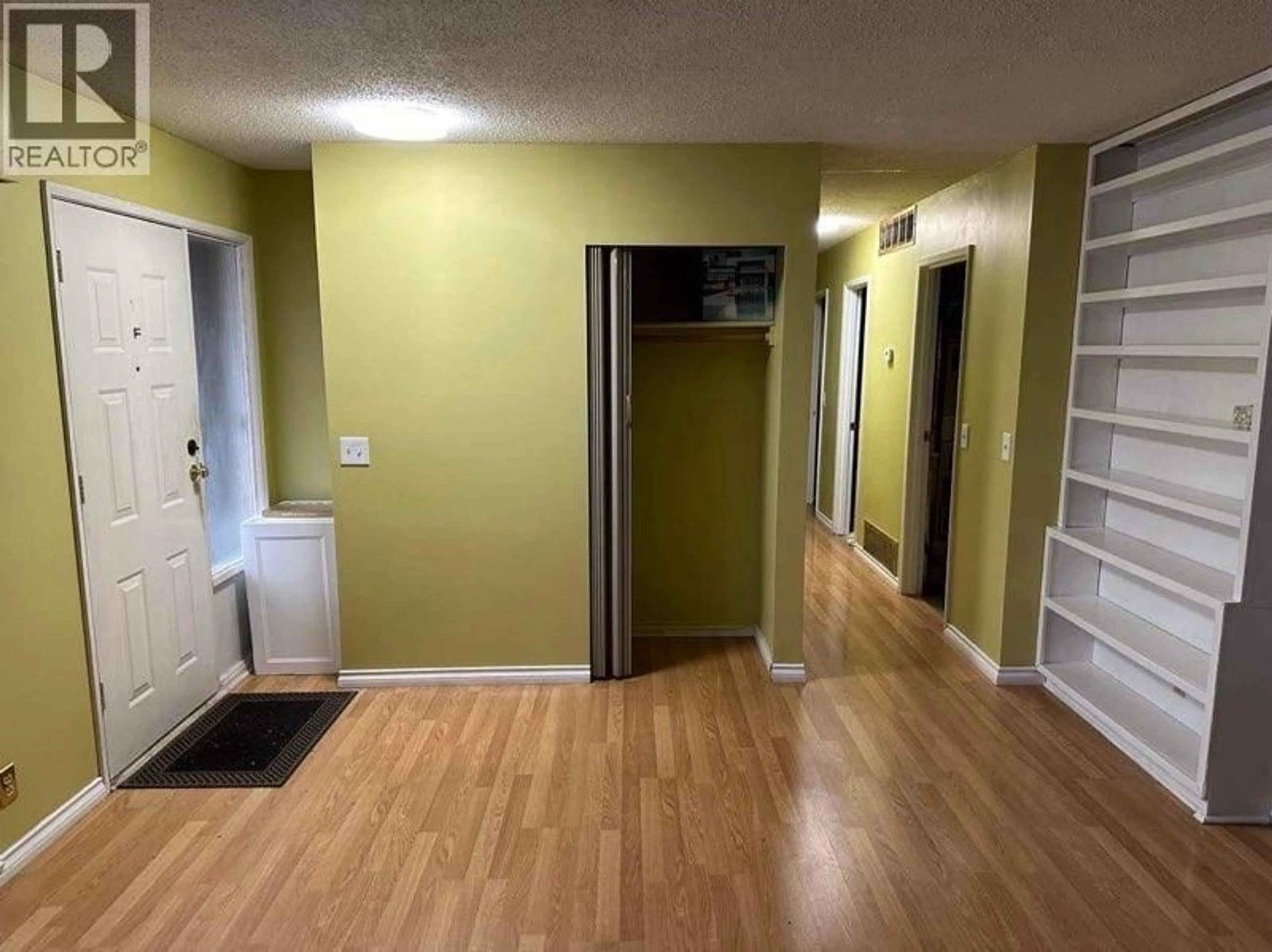 A pic of a room for 19435 PARK ROAD, Pitt Meadows British Columbia V3Y1C8
