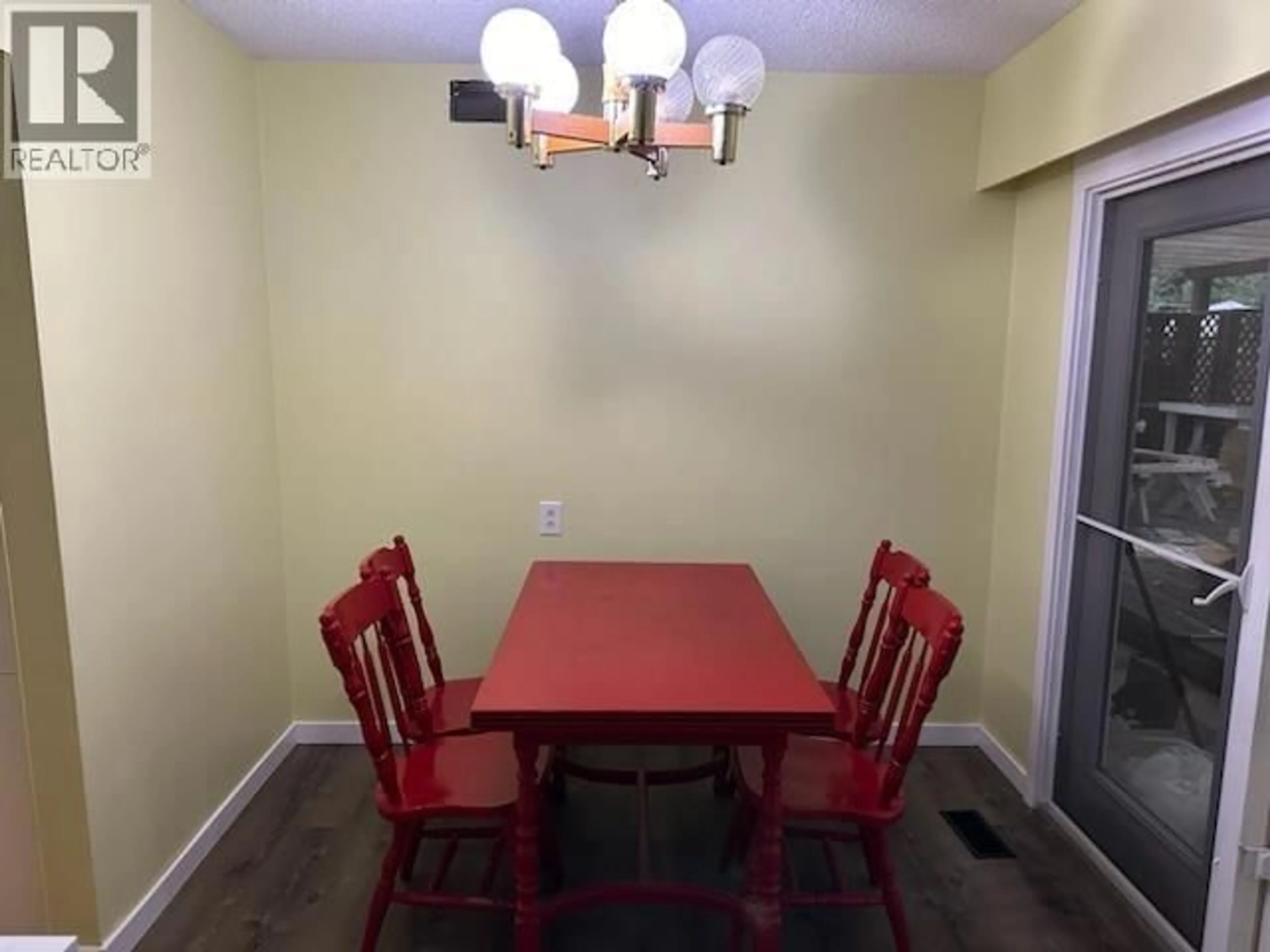 Dining room, unknown for 19435 PARK ROAD, Pitt Meadows British Columbia V3Y1C8