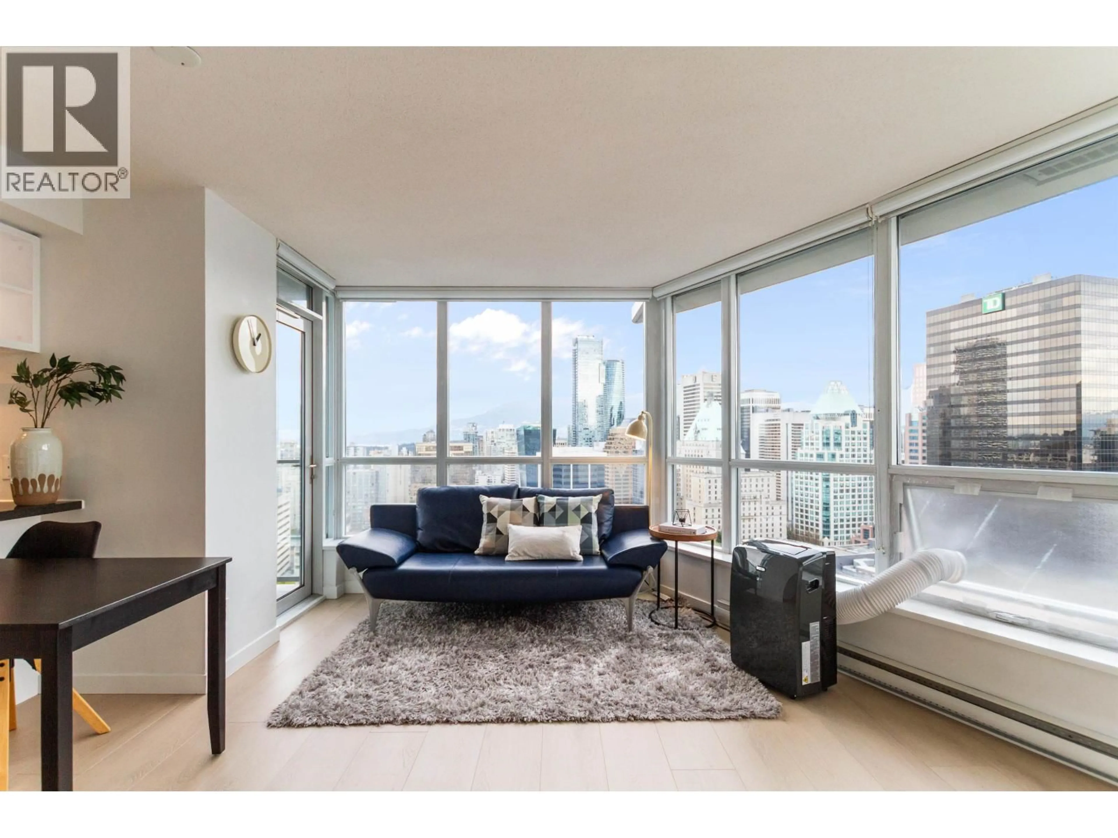 Living room with furniture, unknown for 2811 - 833 SEYMOUR STREET, Vancouver British Columbia V6B0G4