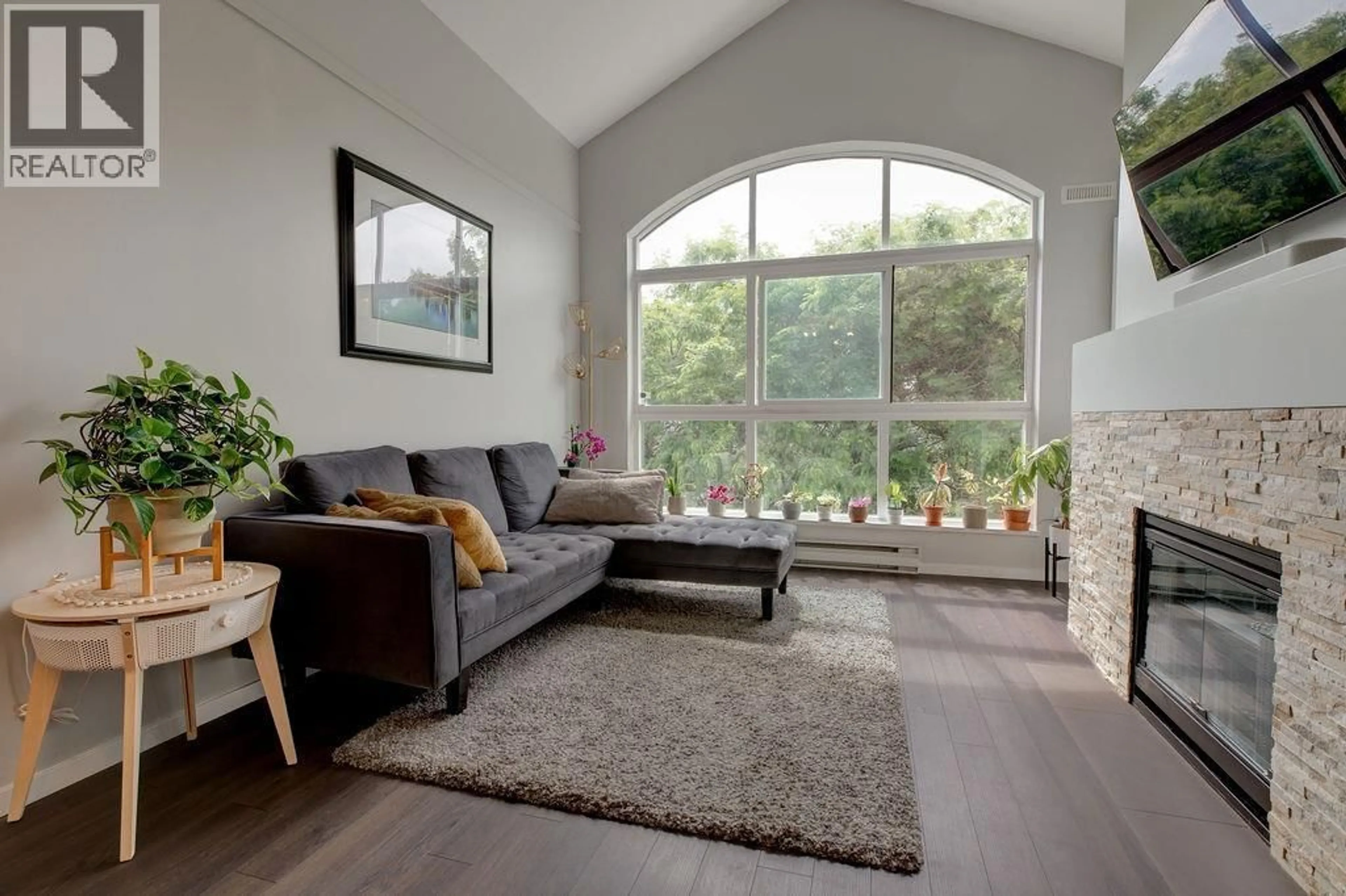 Living room with furniture, unknown for 410 - 5500 LYNAS LANE, Richmond British Columbia V7C5R5