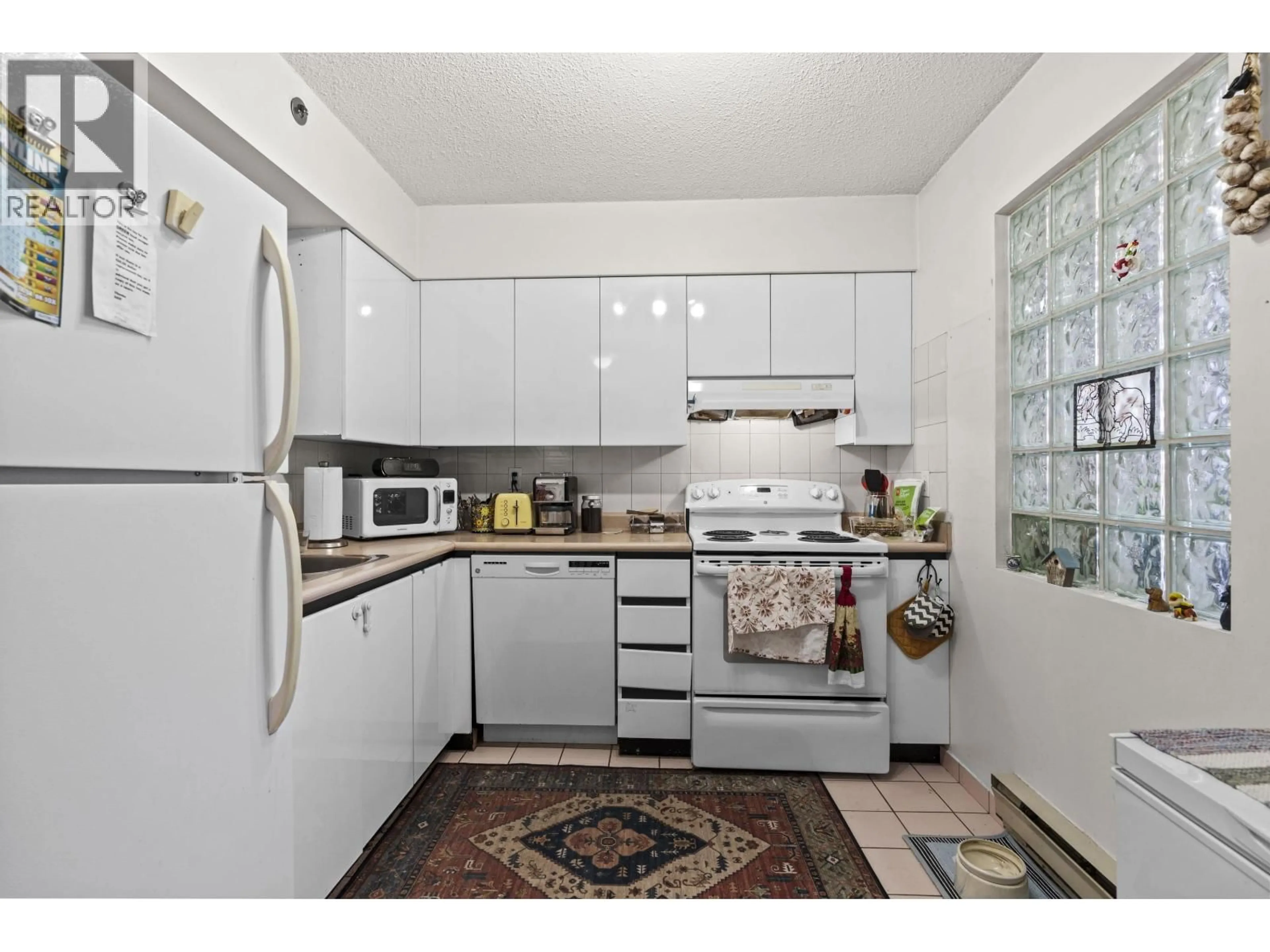 Standard kitchen, unknown for 503 - 1771 NELSON STREET, Vancouver British Columbia V6G1M6
