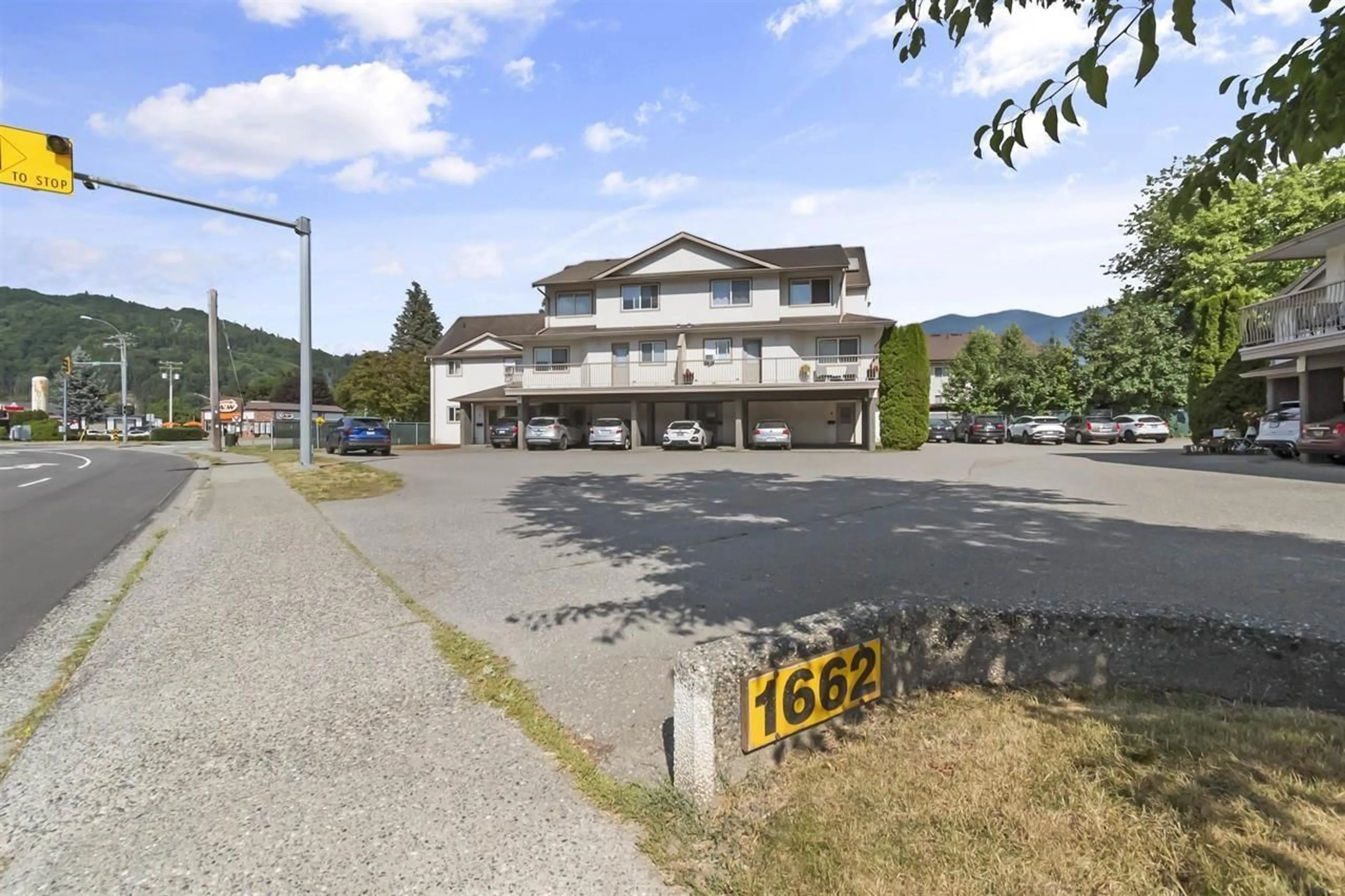 Unknown for 6 - 1662 AGASSIZ-ROSEDALE  NO 9 HIGHWAY, Agassiz British Columbia V0M1A4