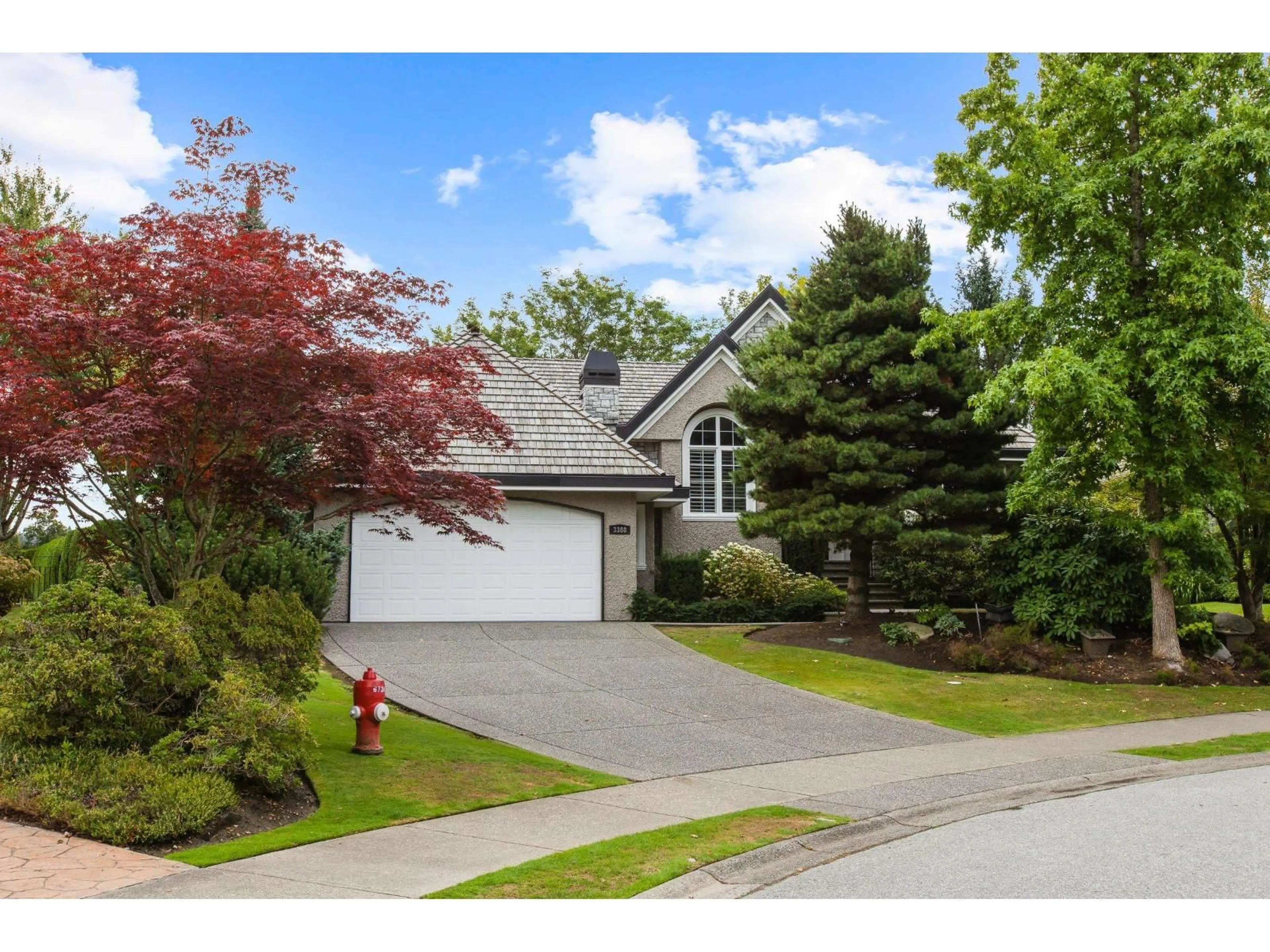 Home with vinyl exterior material, street for 3388 CANTERBURY, Surrey British Columbia V3Z0J8