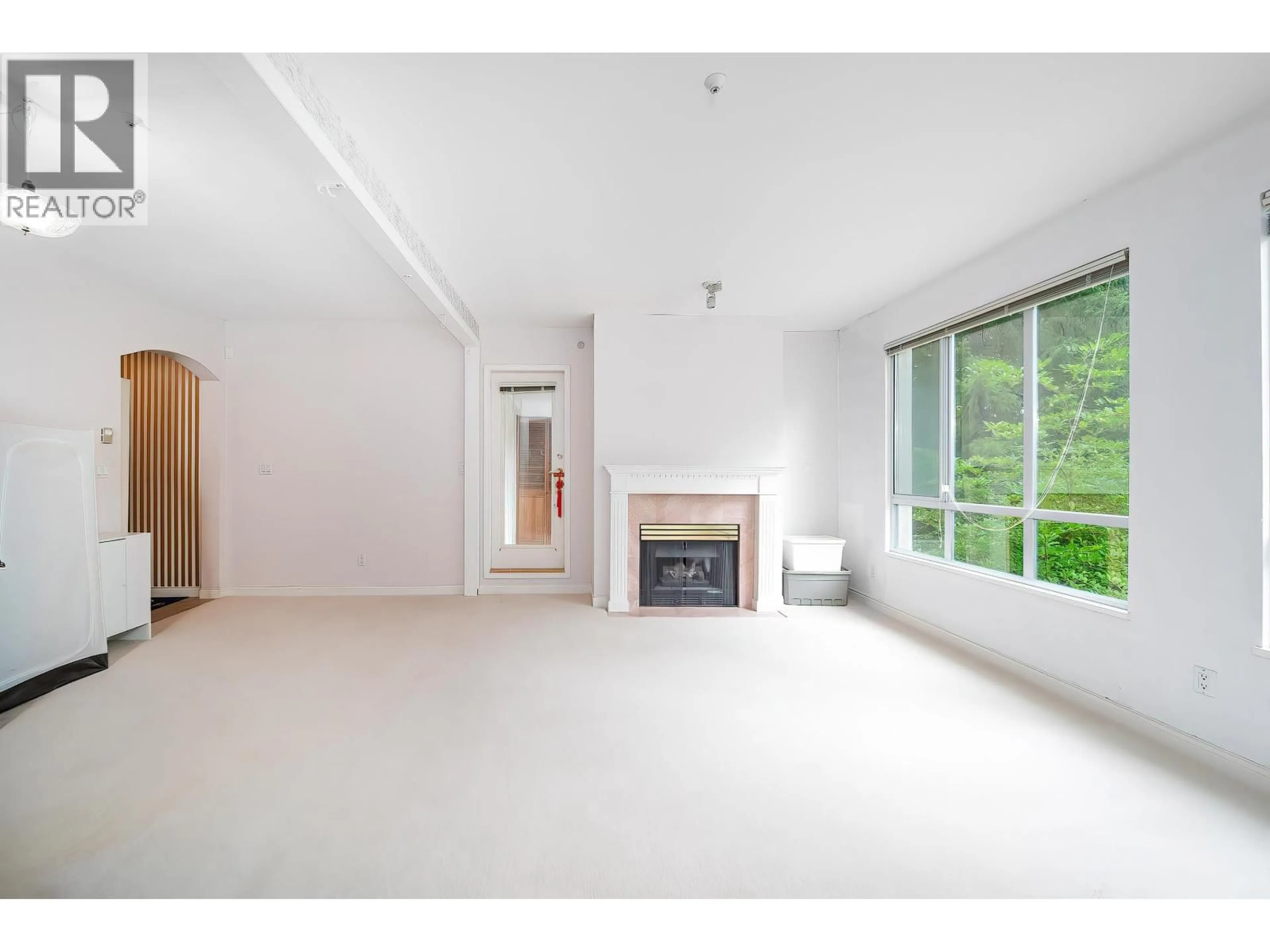 A pic of a room for 234 - 5735 HAMPTON PLACE, Vancouver British Columbia V6T2G8
