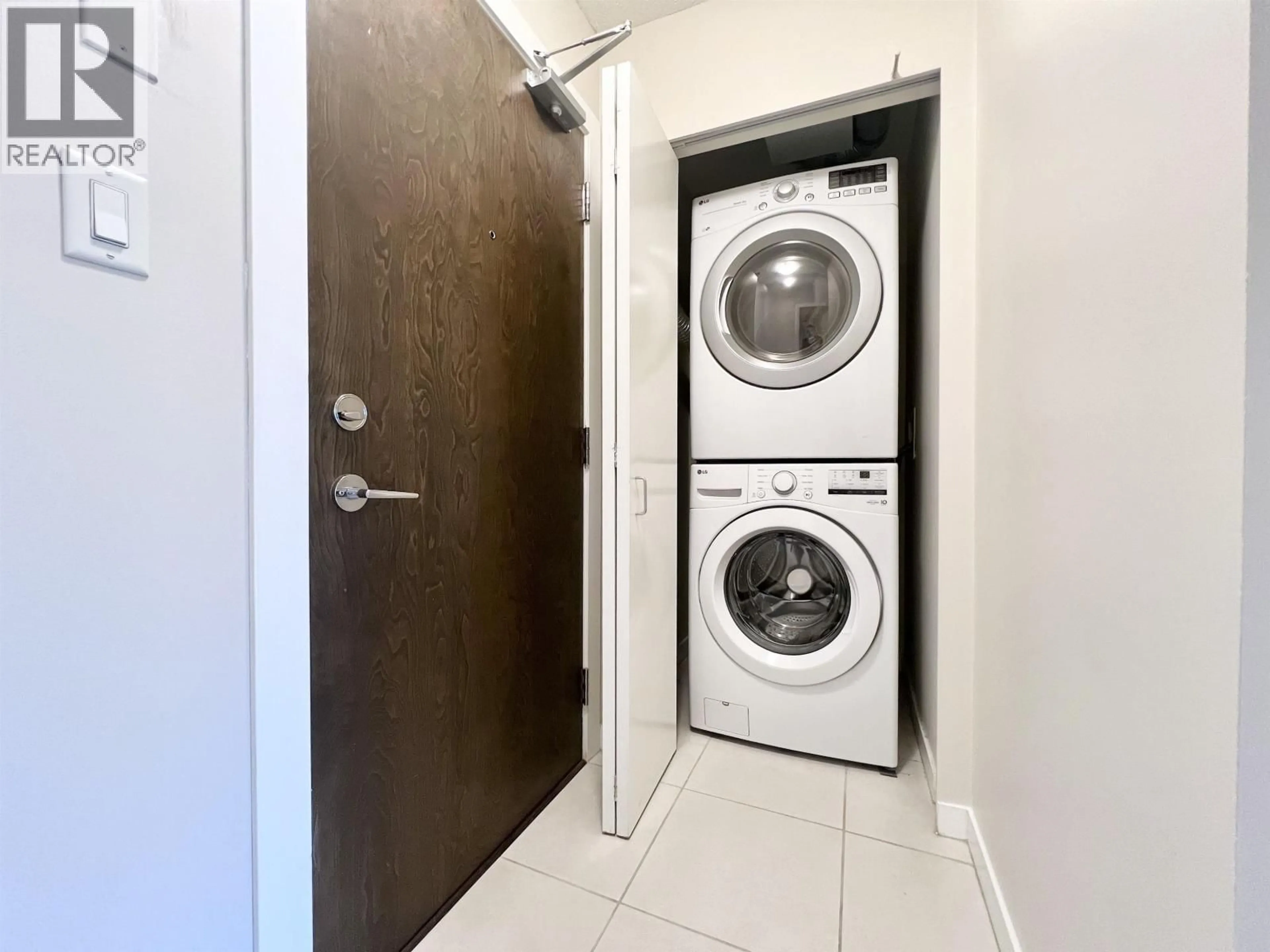 Laundry room for 904 - 4888 BRENTWOOD DRIVE, Burnaby British Columbia V5C0C6