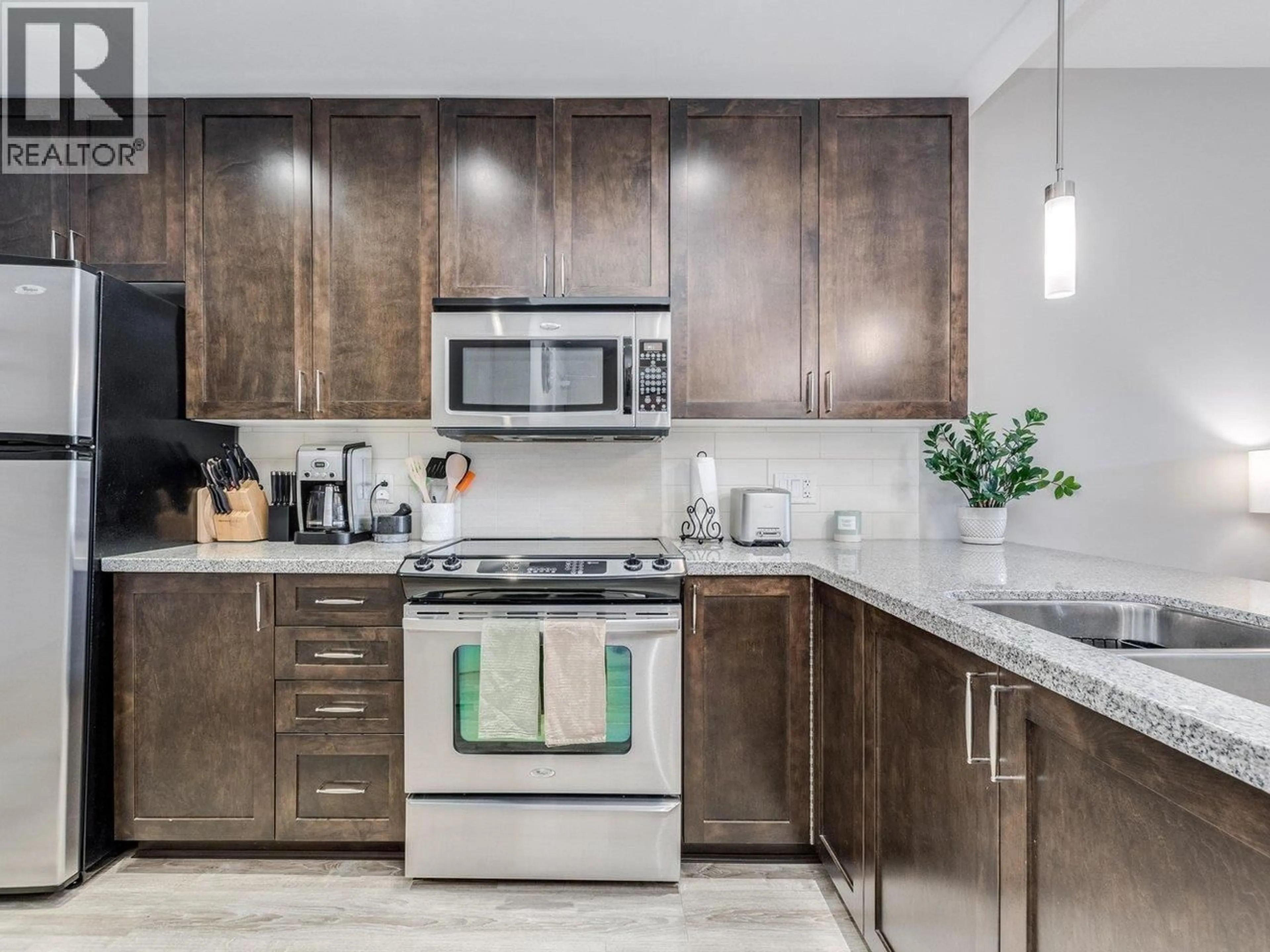 Unknown for 216 - 2368 MARPOLE AVENUE, Port Coquitlam British Columbia V3C0B4