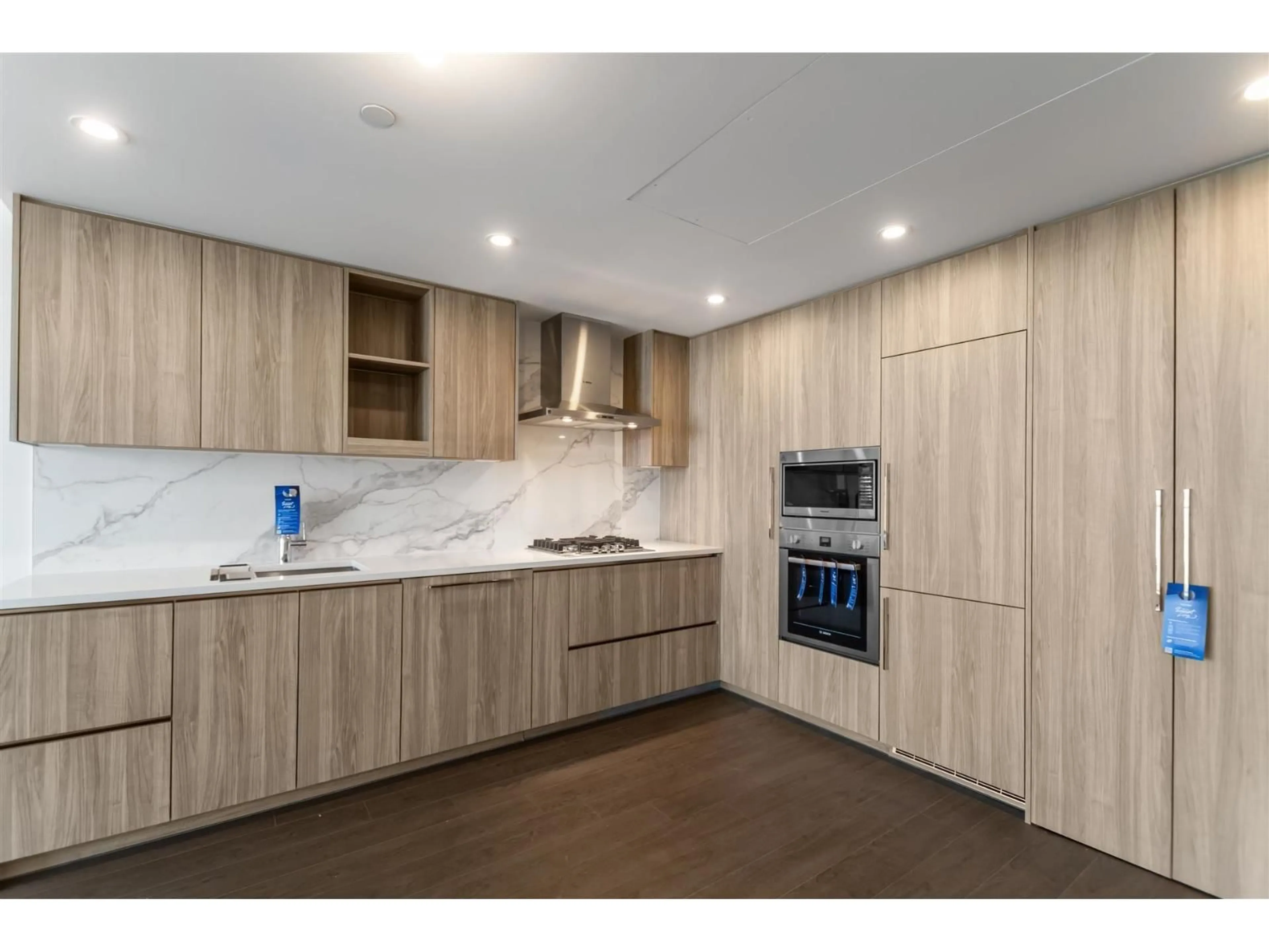 Open concept kitchen, wood/laminate floor for 3607 - 13768 100, Surrey British Columbia V3T0V2