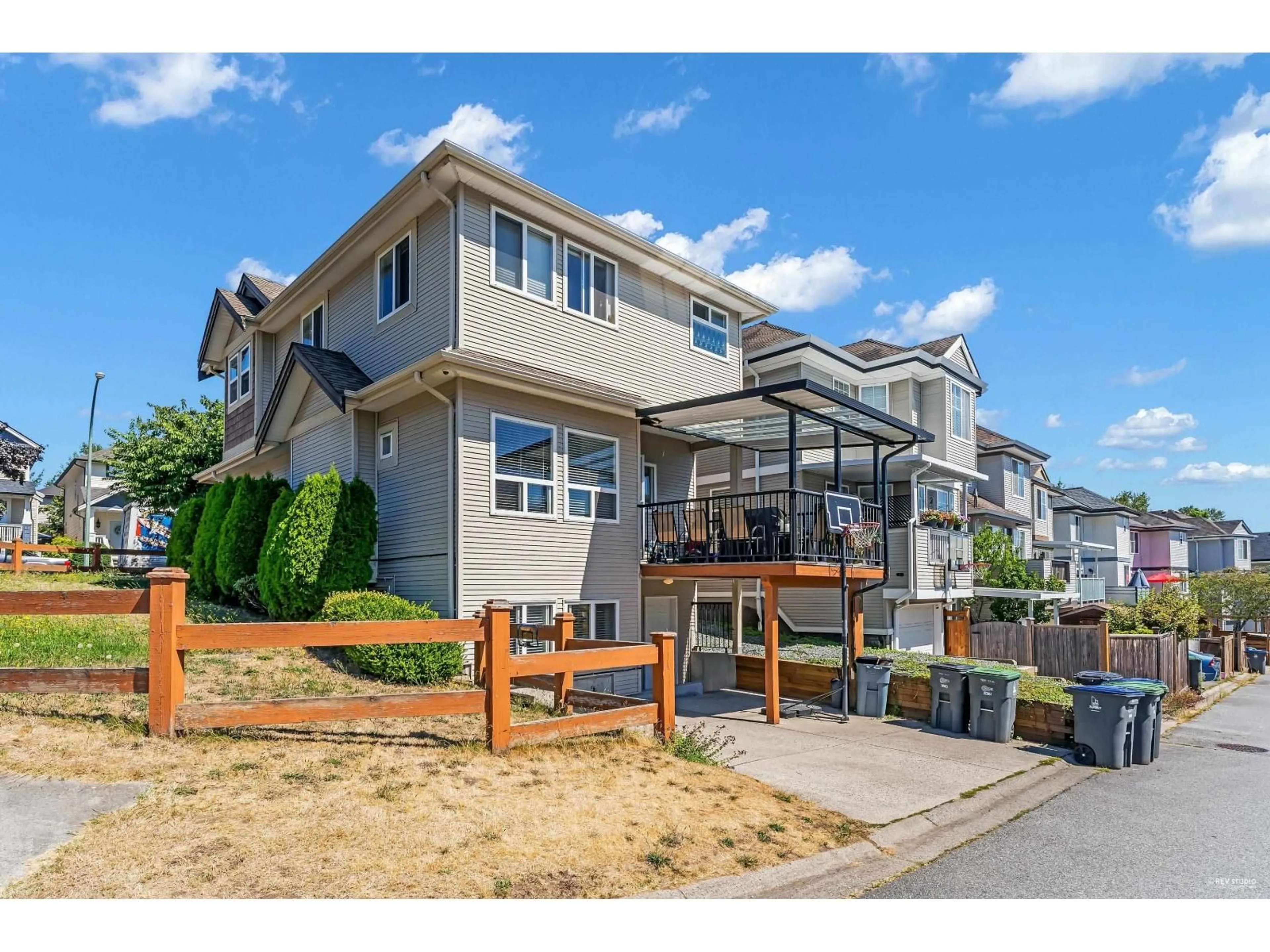A pic from outside/outdoor area/front of a property/back of a property/a pic from drone, unknown for 14850 57, Surrey British Columbia V3S8W3