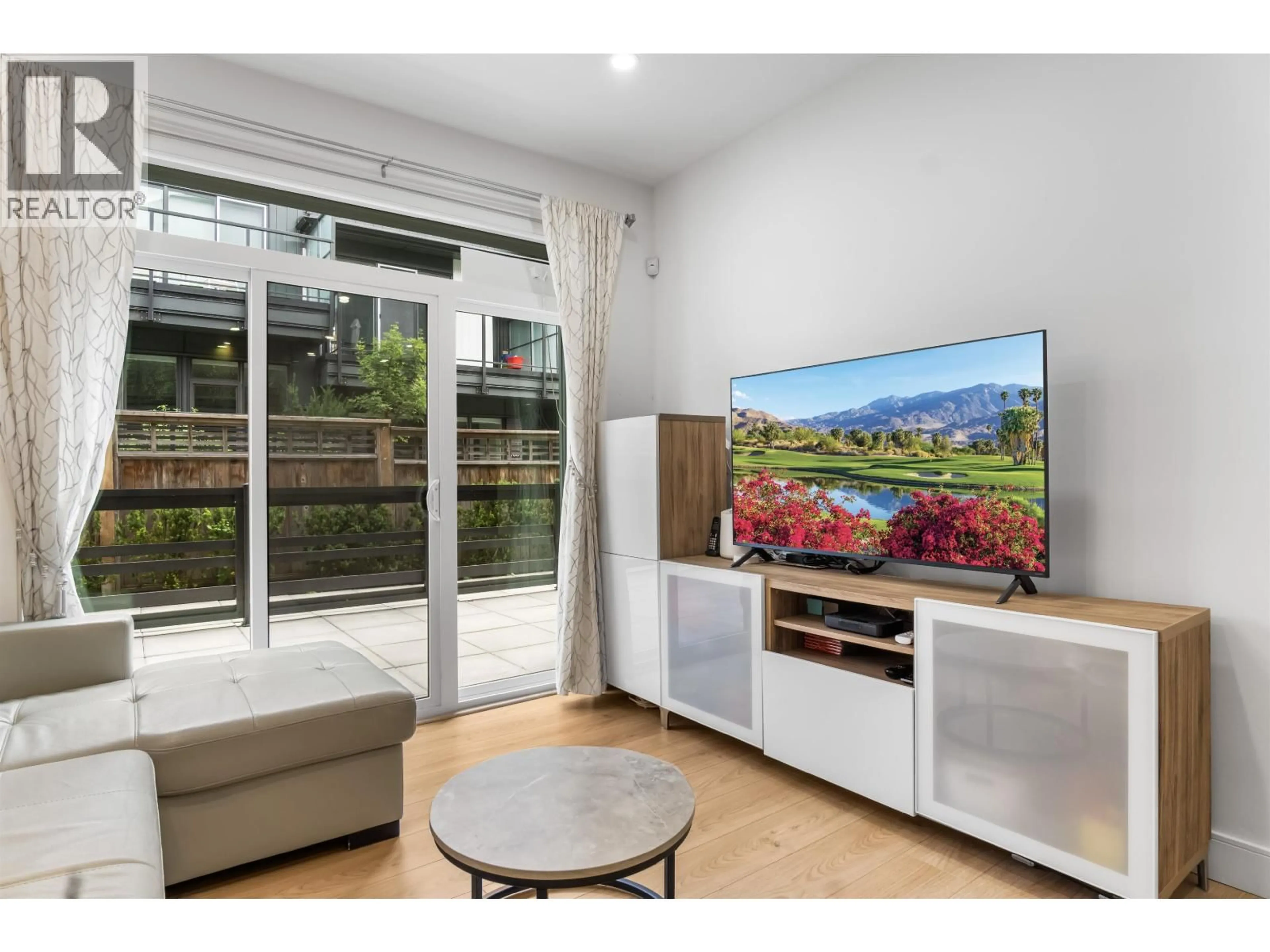 Home theater for 106 - 7131 17TH AVENUE, Burnaby British Columbia V3N1K8
