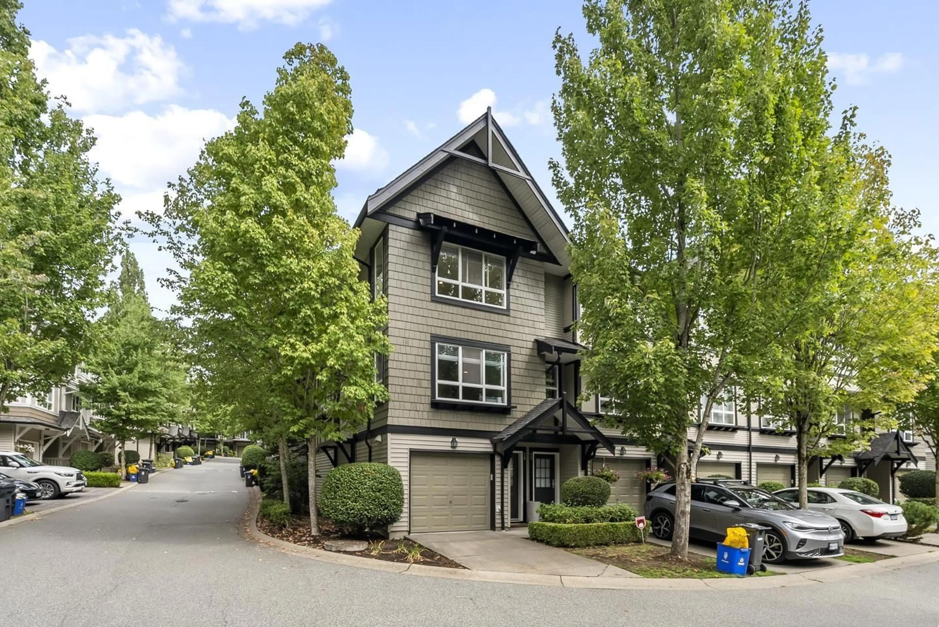 Unknown for 76 - 6747 203 STREET, Langley British Columbia V2Y3B5