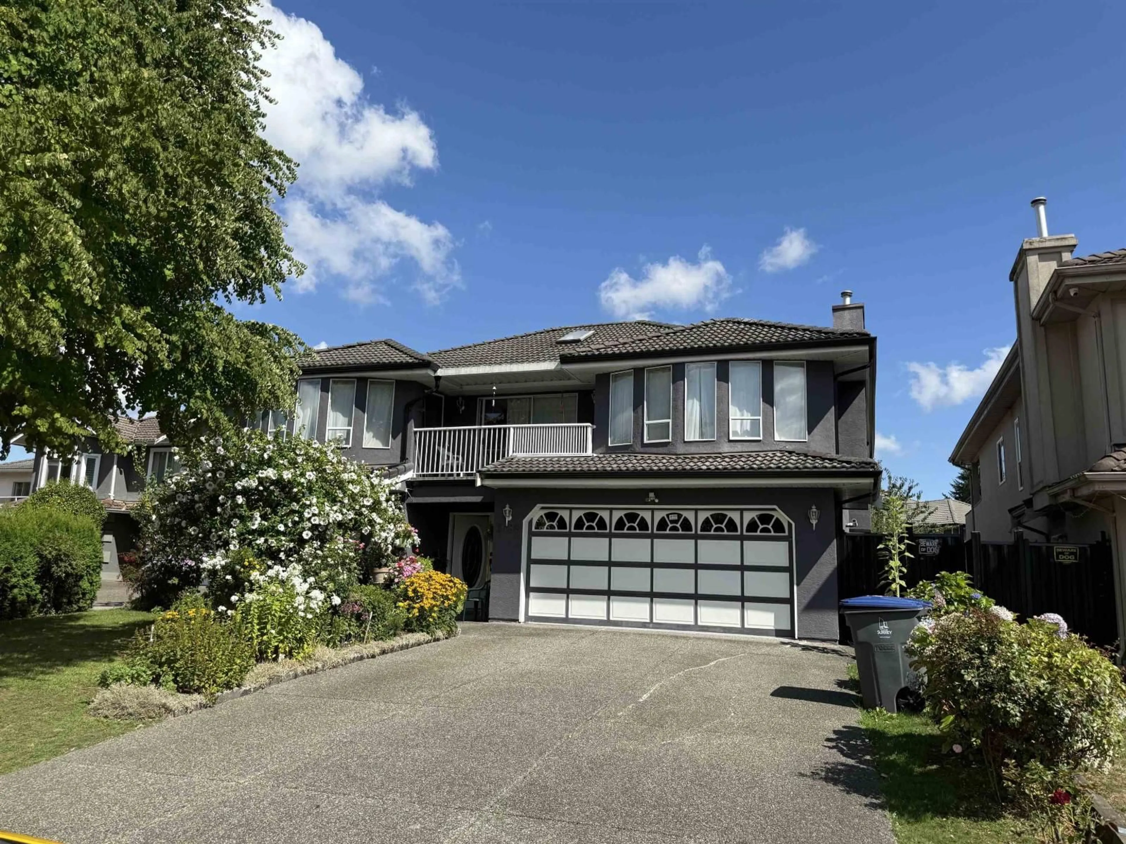 Unknown for 7688 120A, Surrey British Columbia V3W1J4