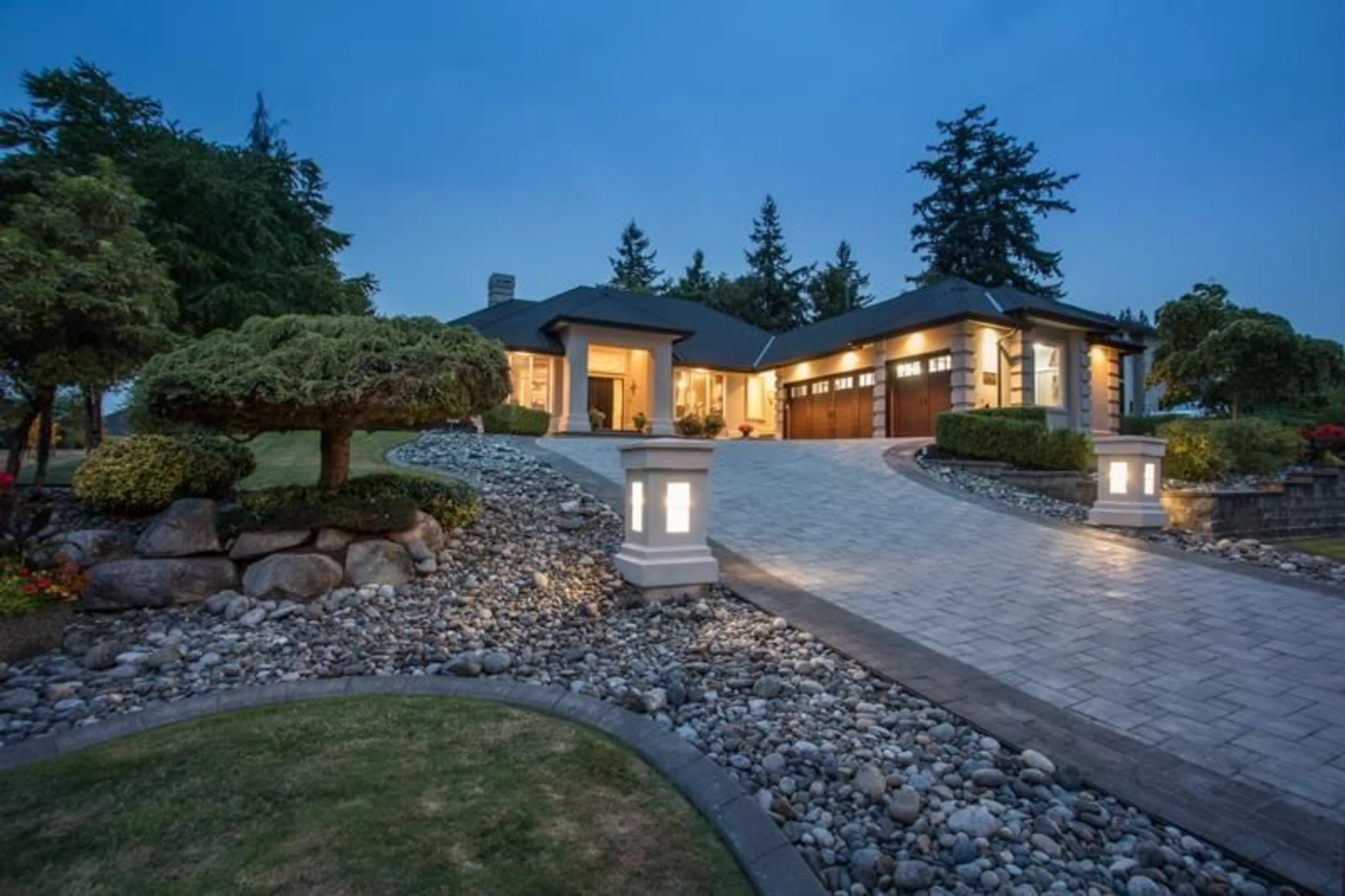 Unknown for 5793 KETTLE EAST, Surrey British Columbia V3S8R5