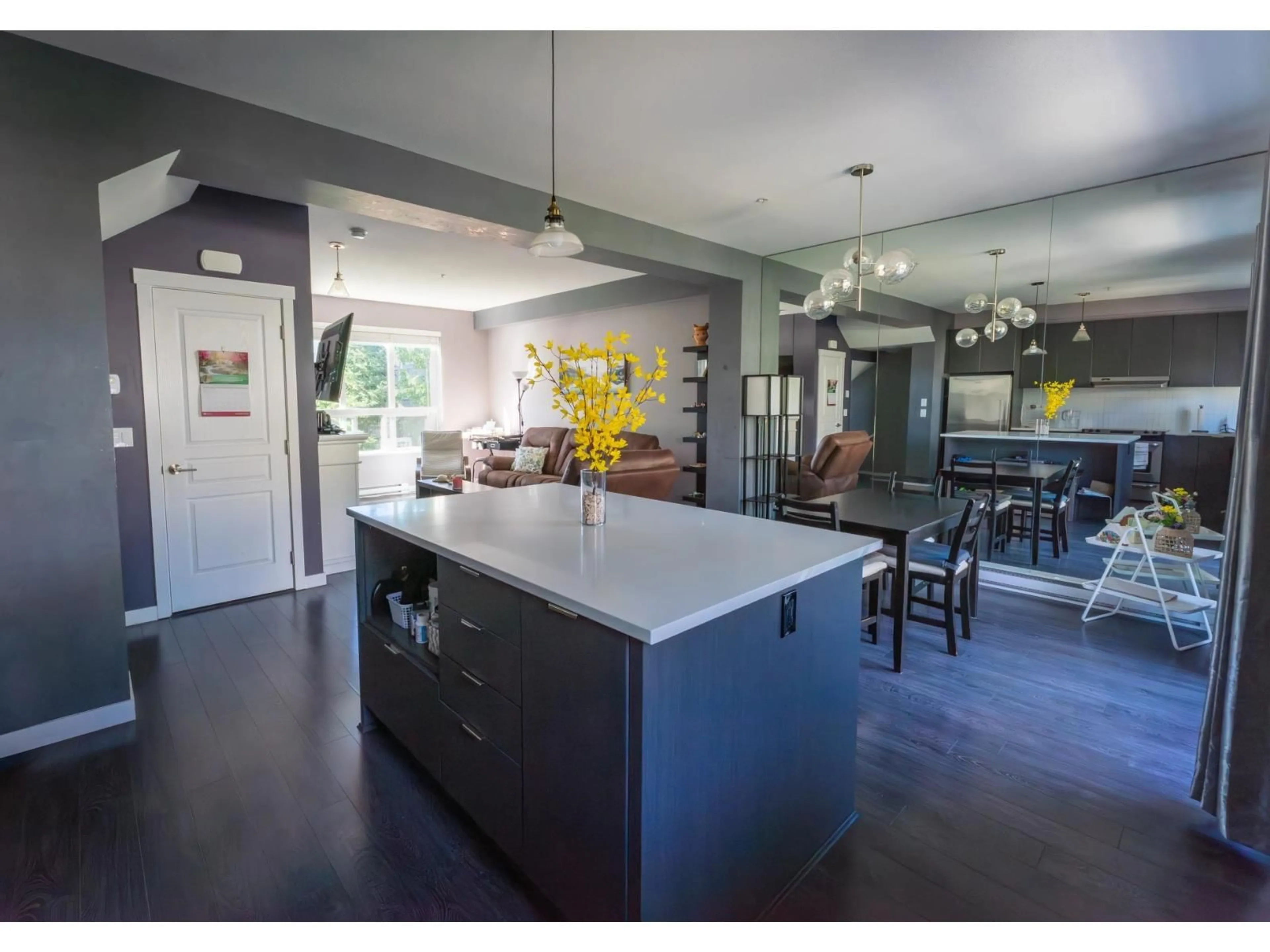 Open concept kitchen, unknown for 59 - 7848 209, Langley British Columbia V2Y0M4