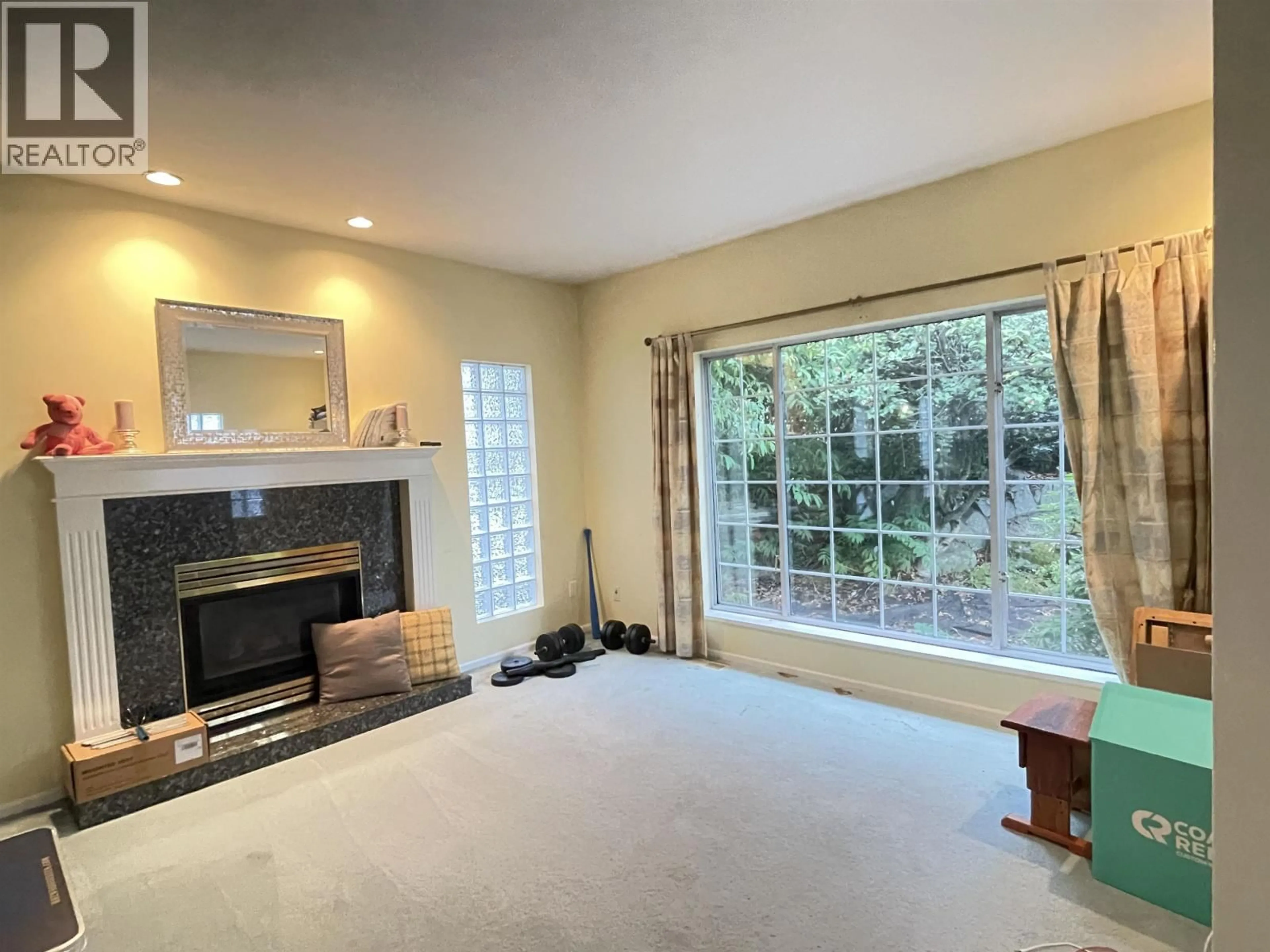 A pic of a room for 2907 KALAMALKA DRIVE, Coquitlam British Columbia V3C5Z7