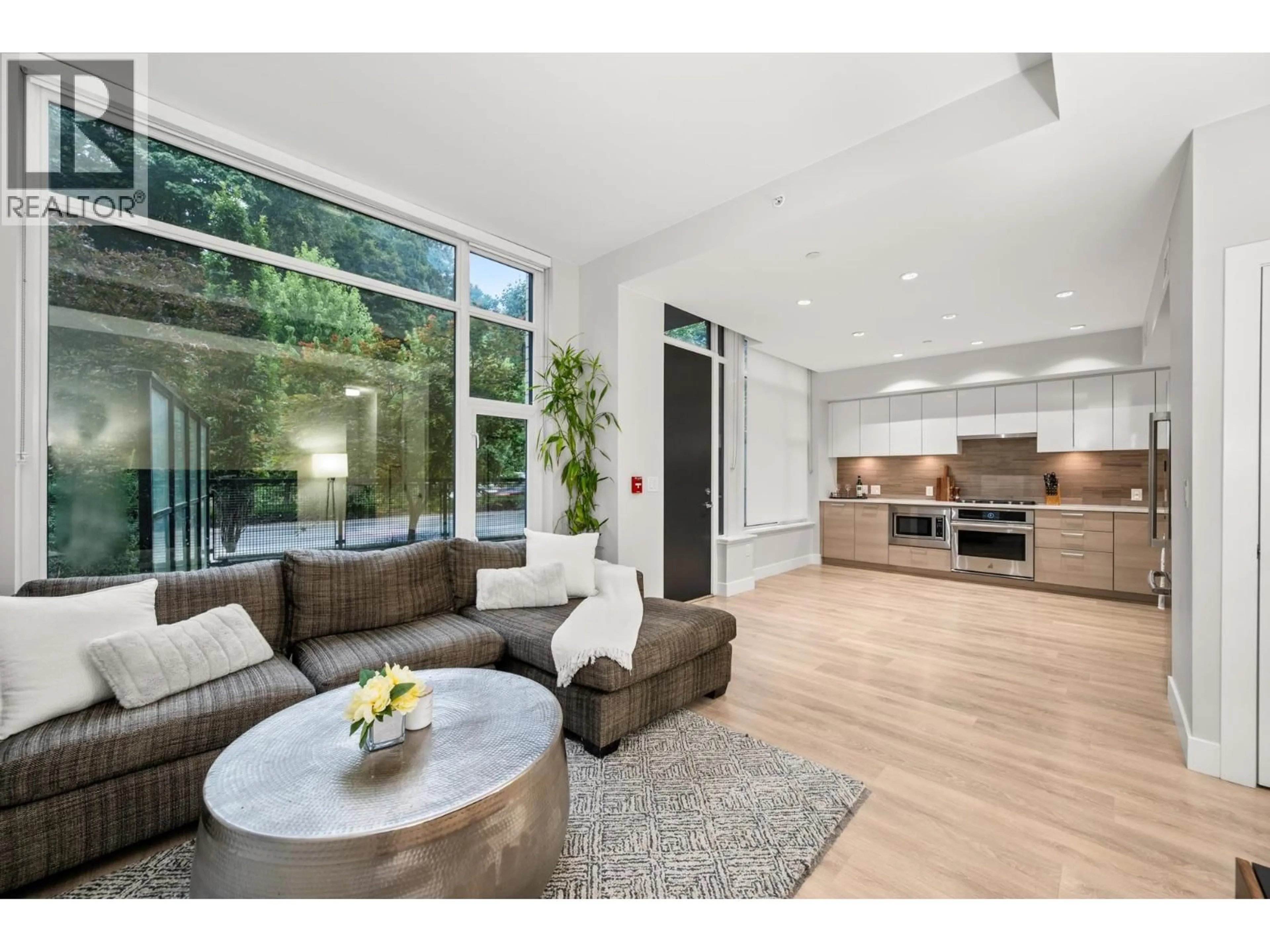Unknown for 3482 MARINE WAY, Vancouver British Columbia V5S0H1
