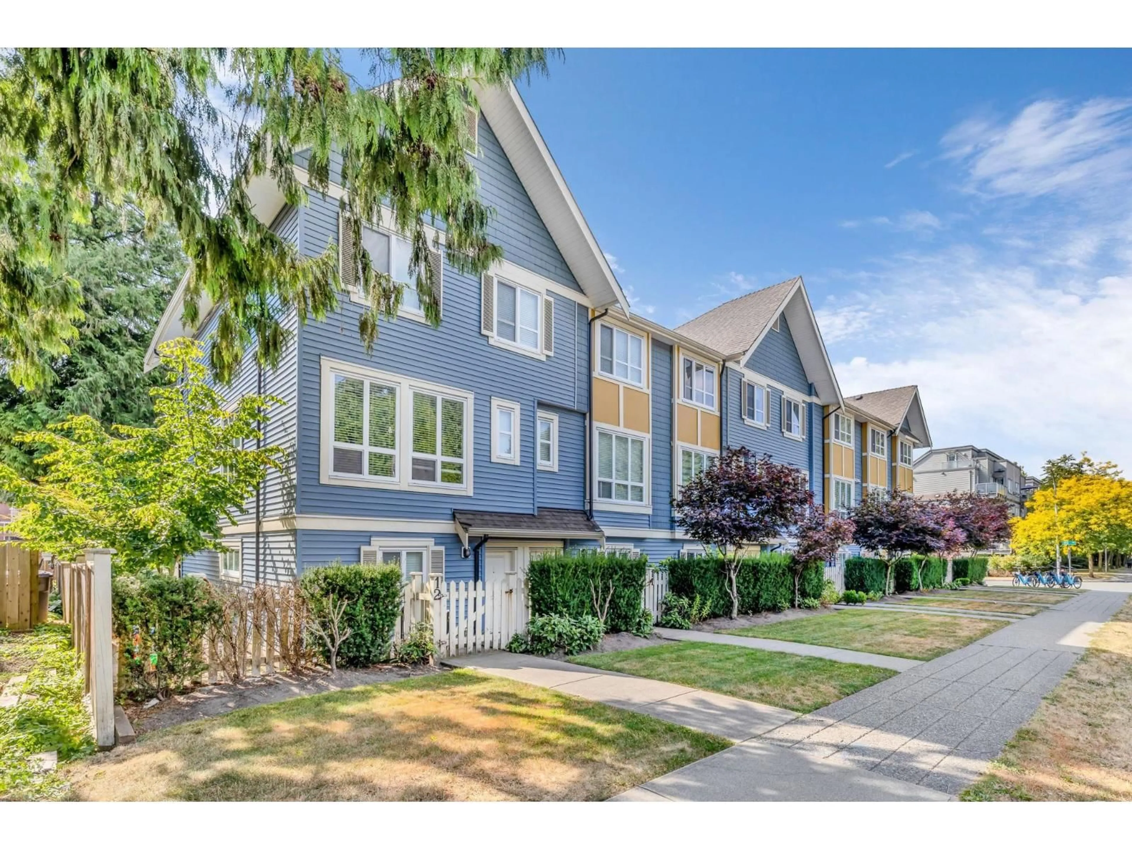 Unknown for 12 - 14388 103, Surrey British Columbia V3T0J1