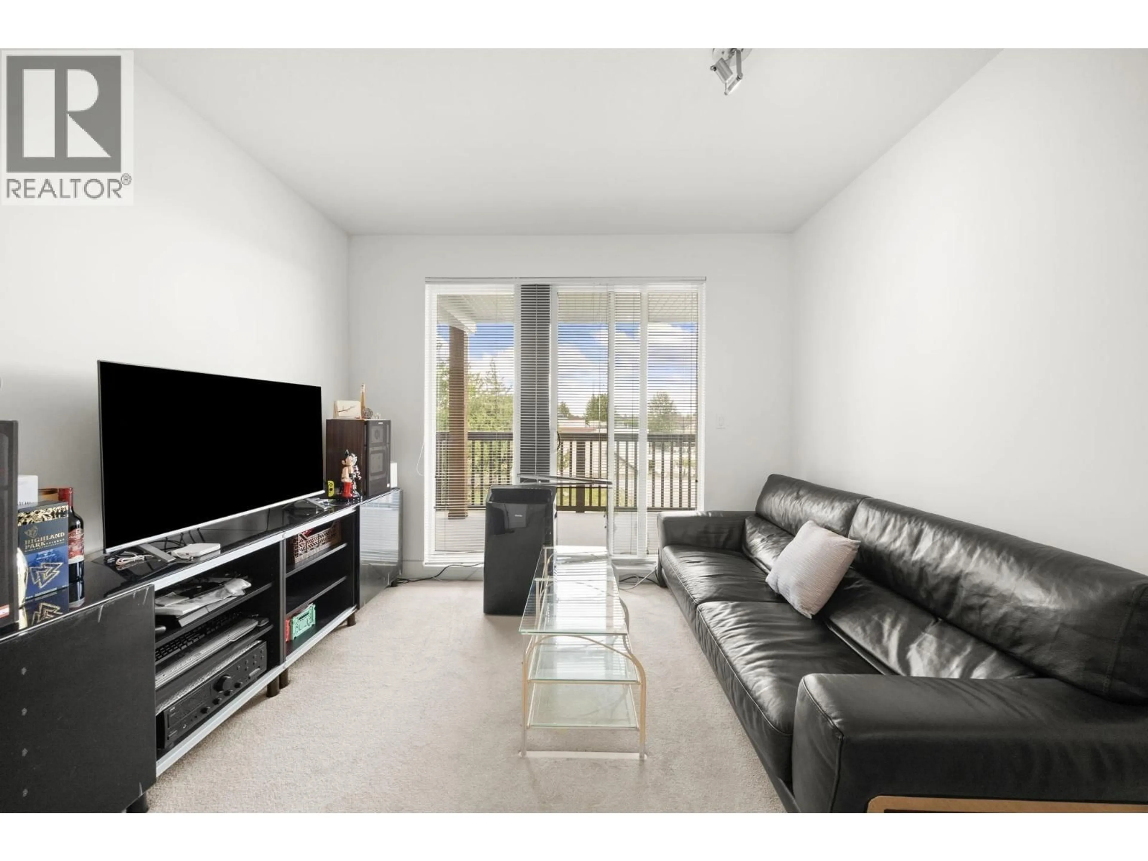Living room with furniture, unknown for 318 - 6033 KATSURA STREET, Richmond British Columbia V6Y0B3