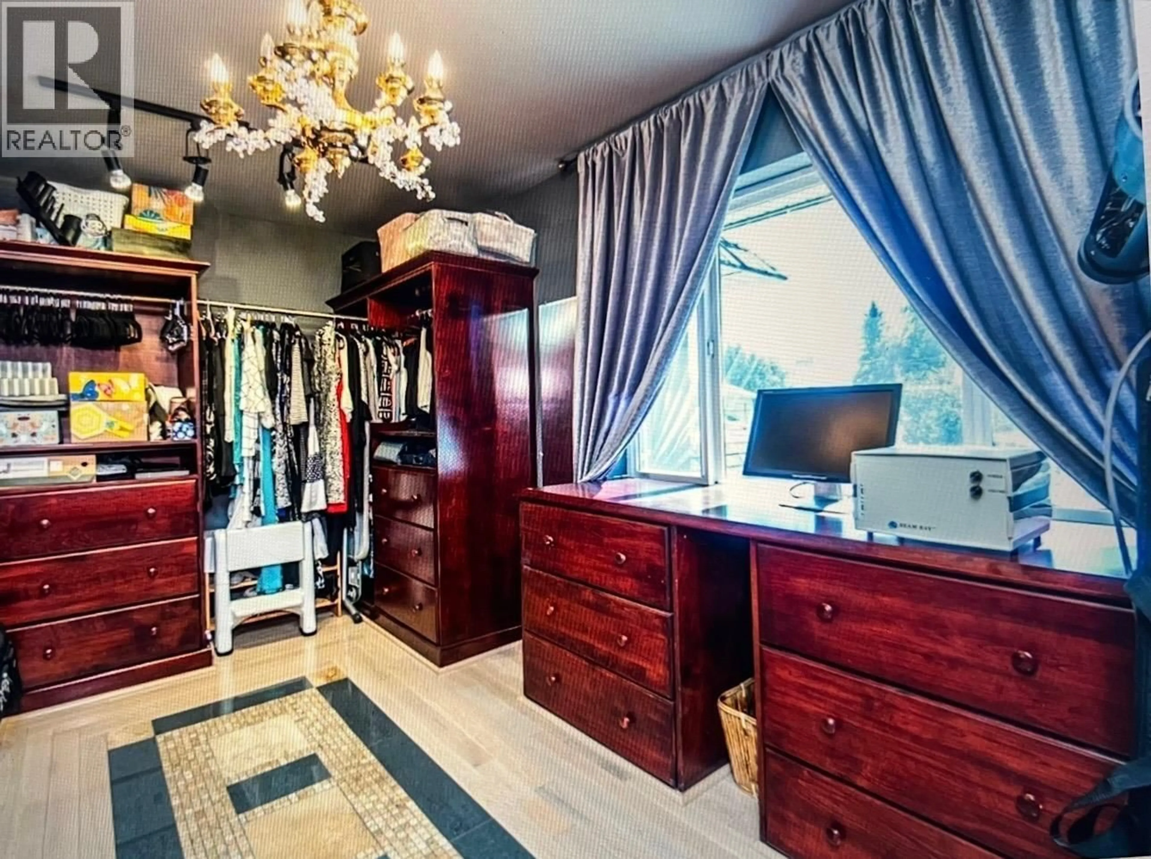 Storage room or clothes room or walk-in closet for 2550 LAURIER CRESCENT, Prince George British Columbia V2M2B5
