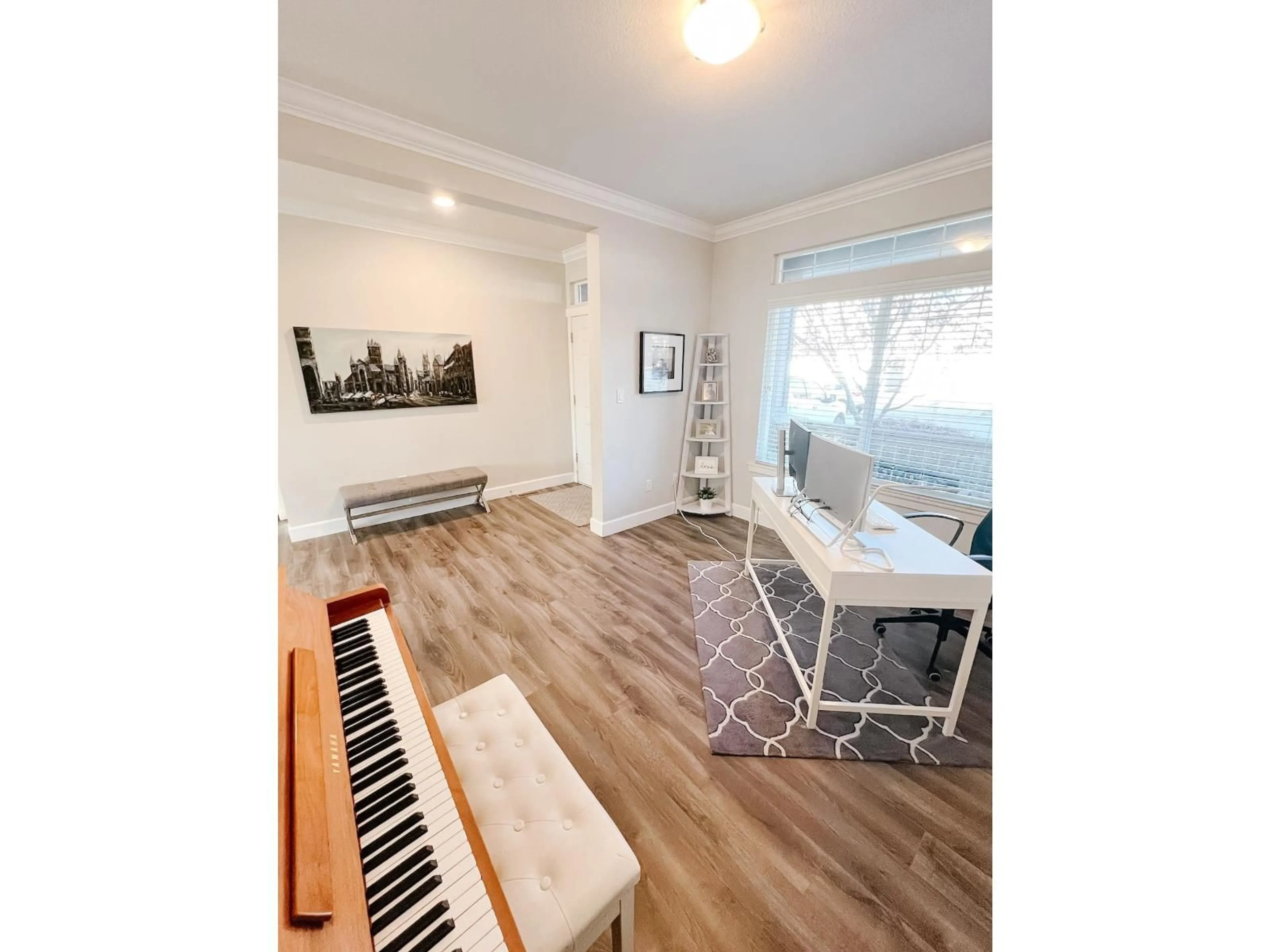 A pic of a room for 20118 71A, Langley British Columbia V2Y3A1