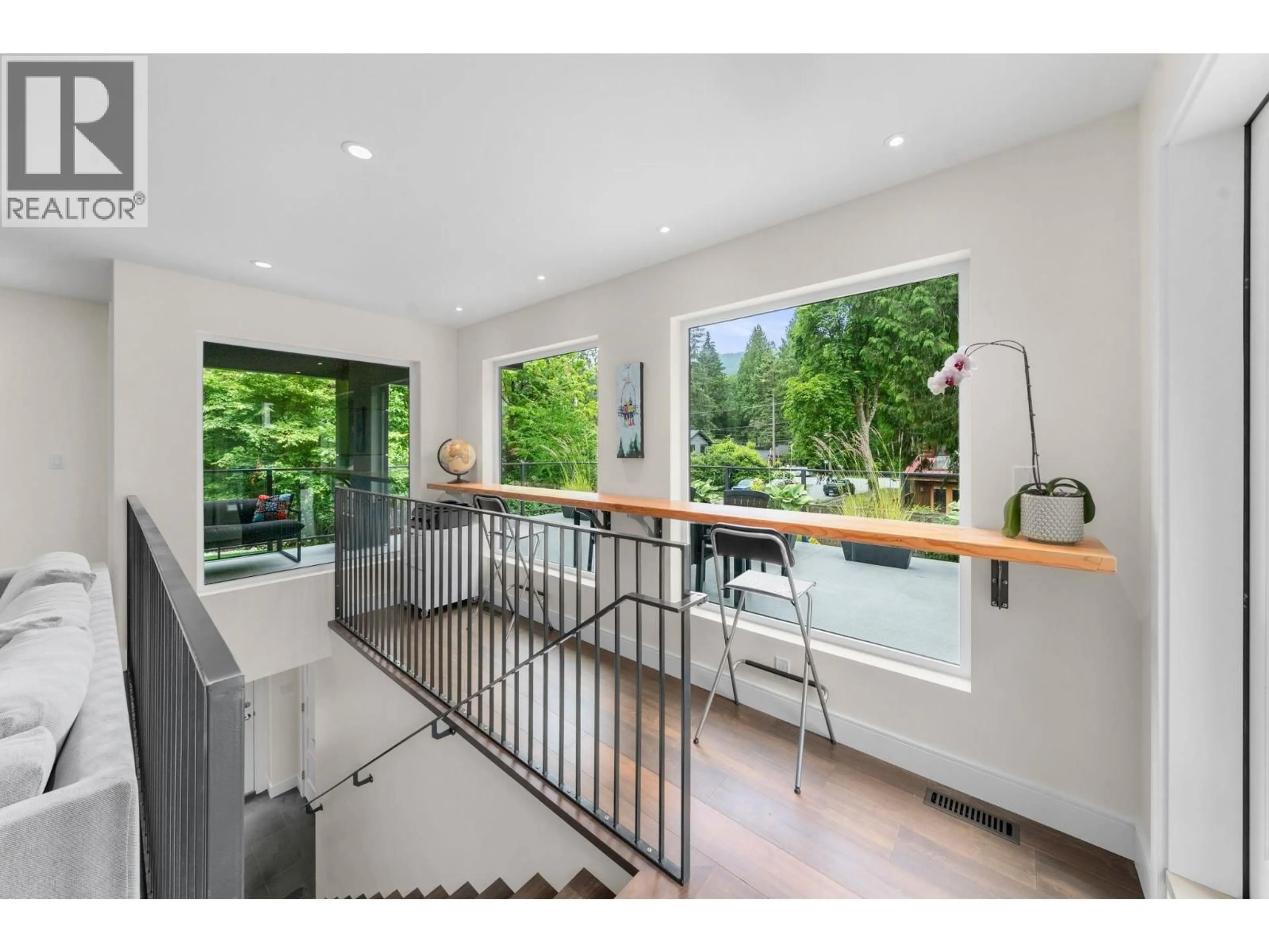 Unknown for 4507 SUMMERSIDE LANE, North Vancouver British Columbia V7G1H4