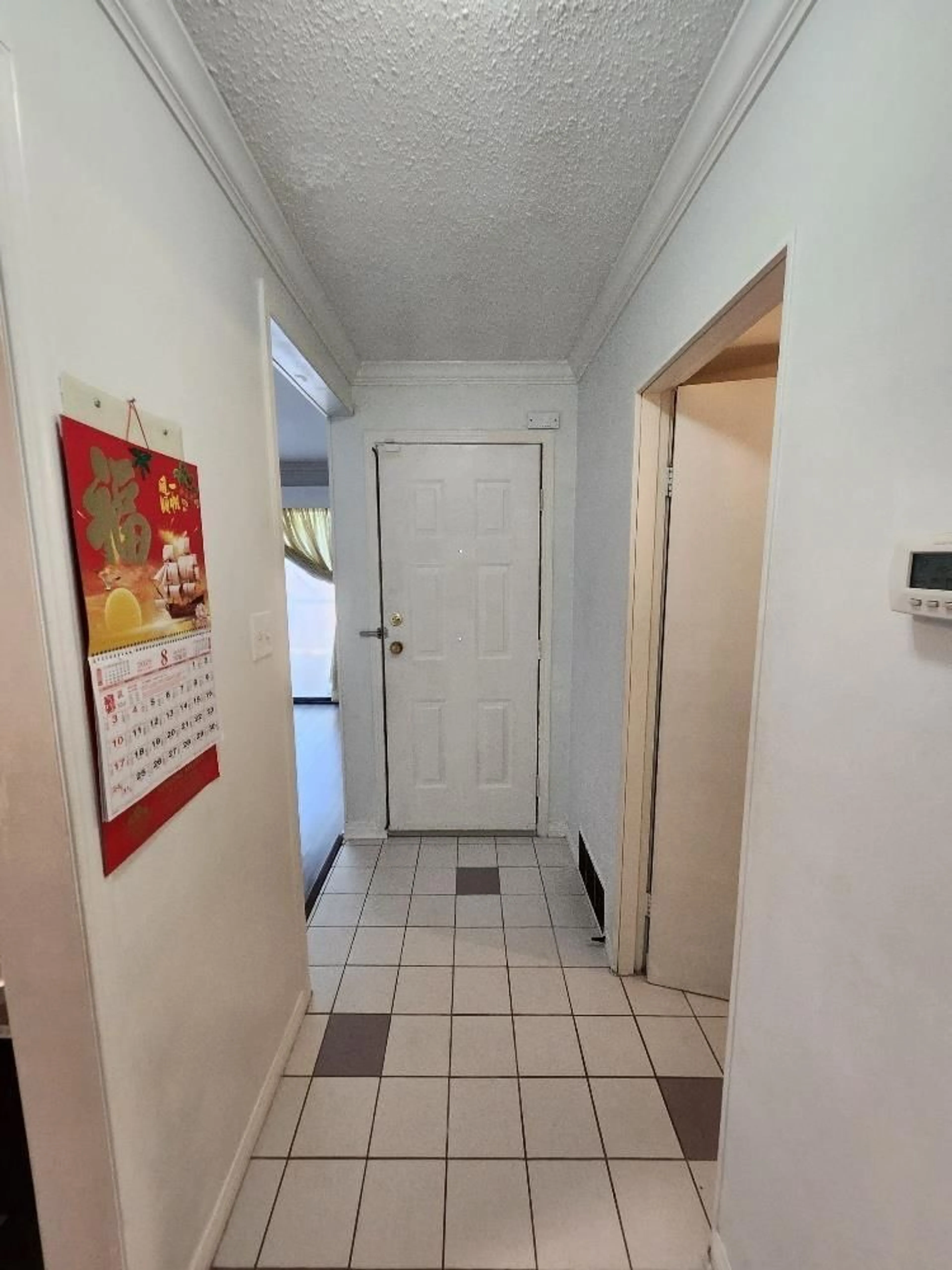 A pic of a room for 121 - 14159 104, Surrey British Columbia V3T1X6