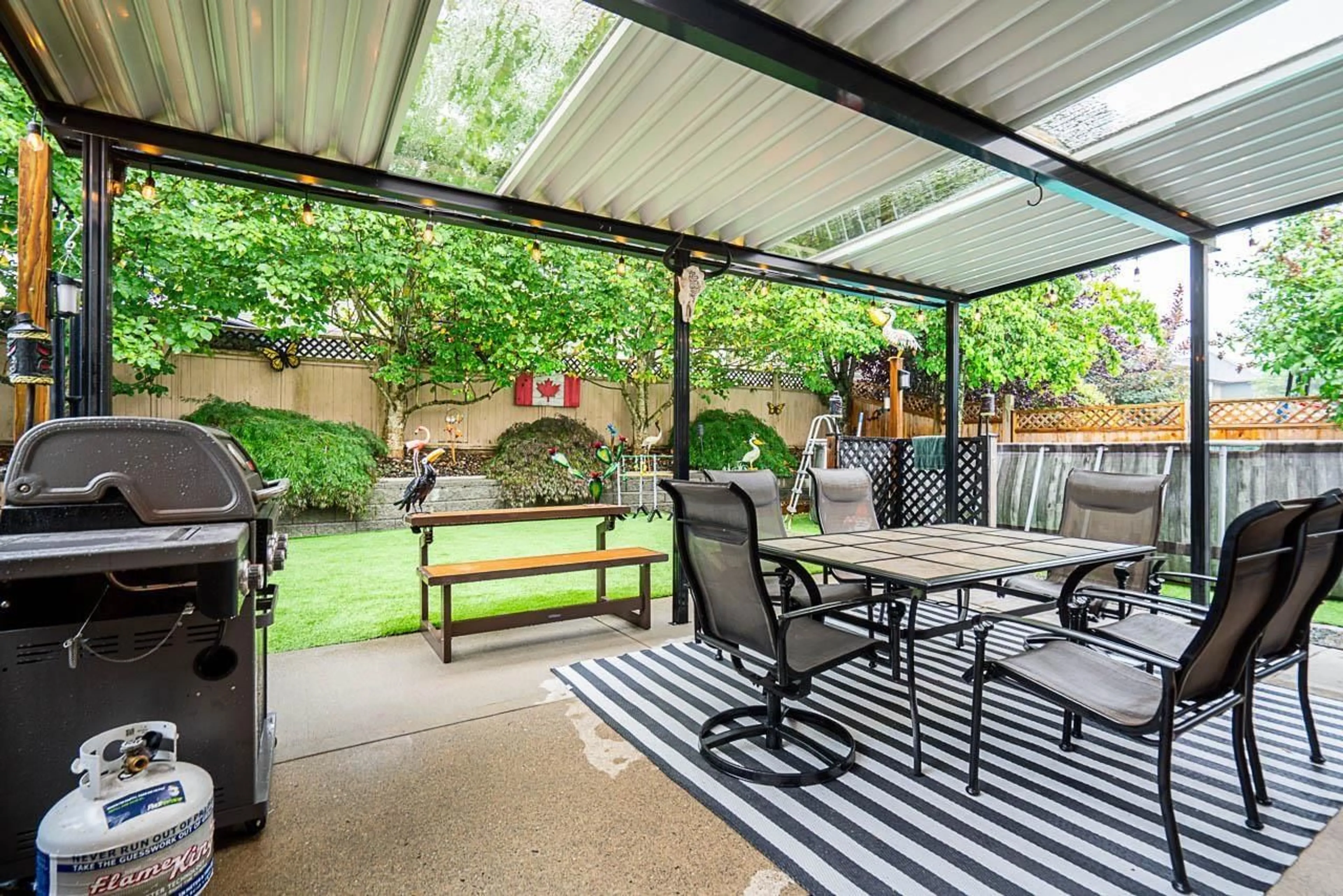 Patio, street for 27792 PULLMAN, Abbotsford British Columbia V4X0A2