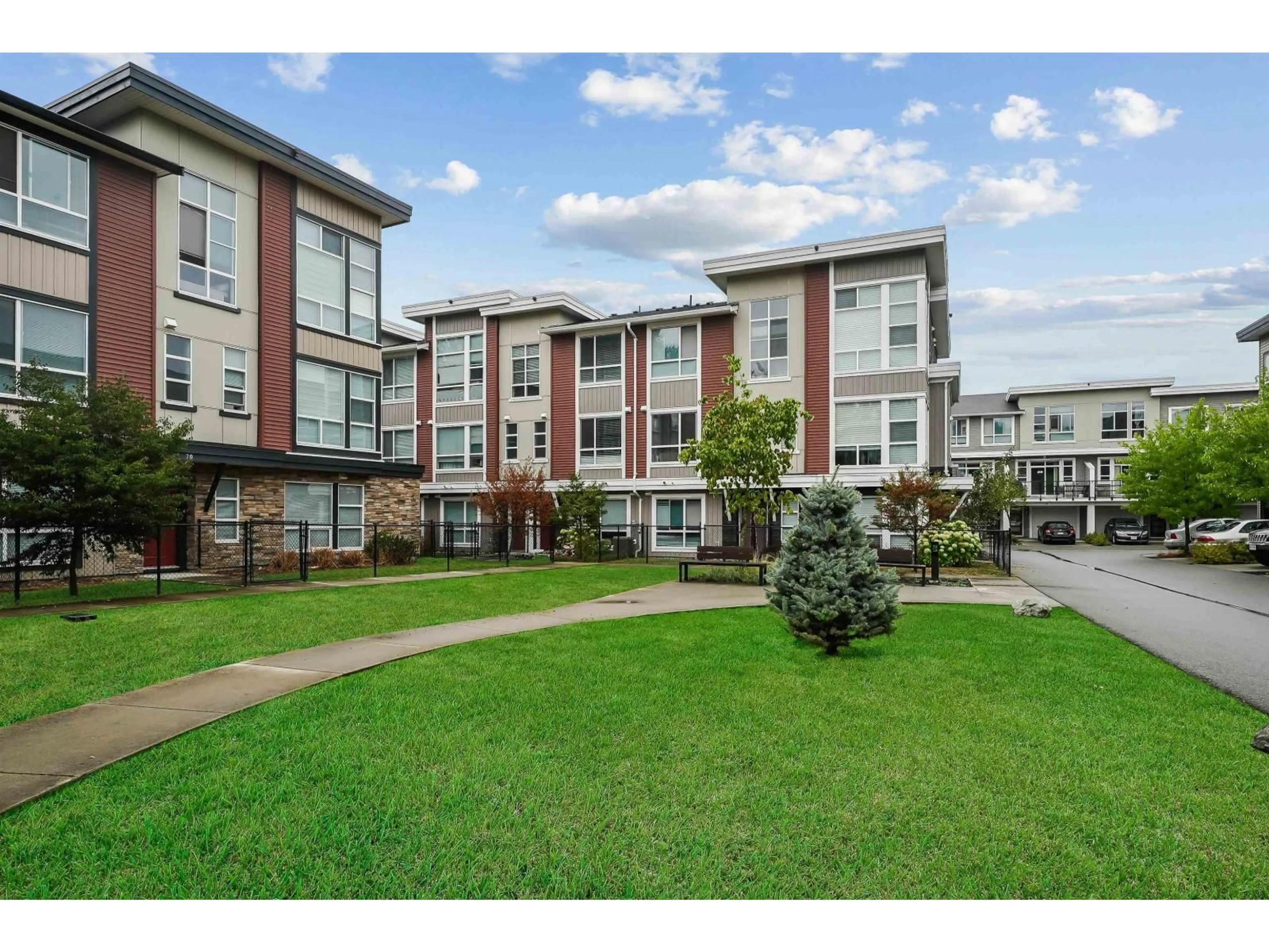 Unknown for 42 - 8413 MIDTOWN WAY, Chilliwack British Columbia V2P0G7