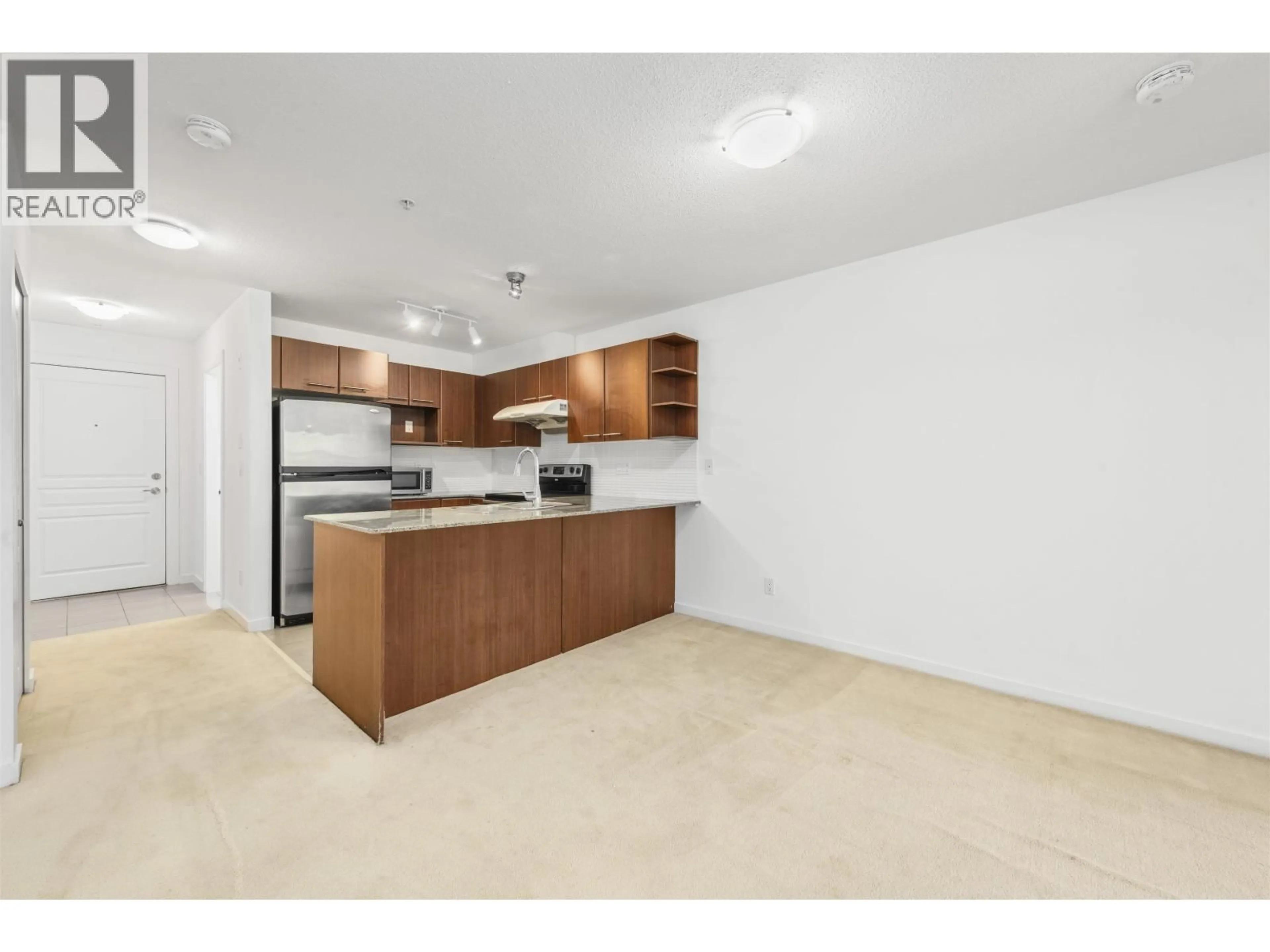 Standard kitchen, unknown for 309 - 4768 BRENTWOOD DRIVE, Burnaby British Columbia V5C0C7