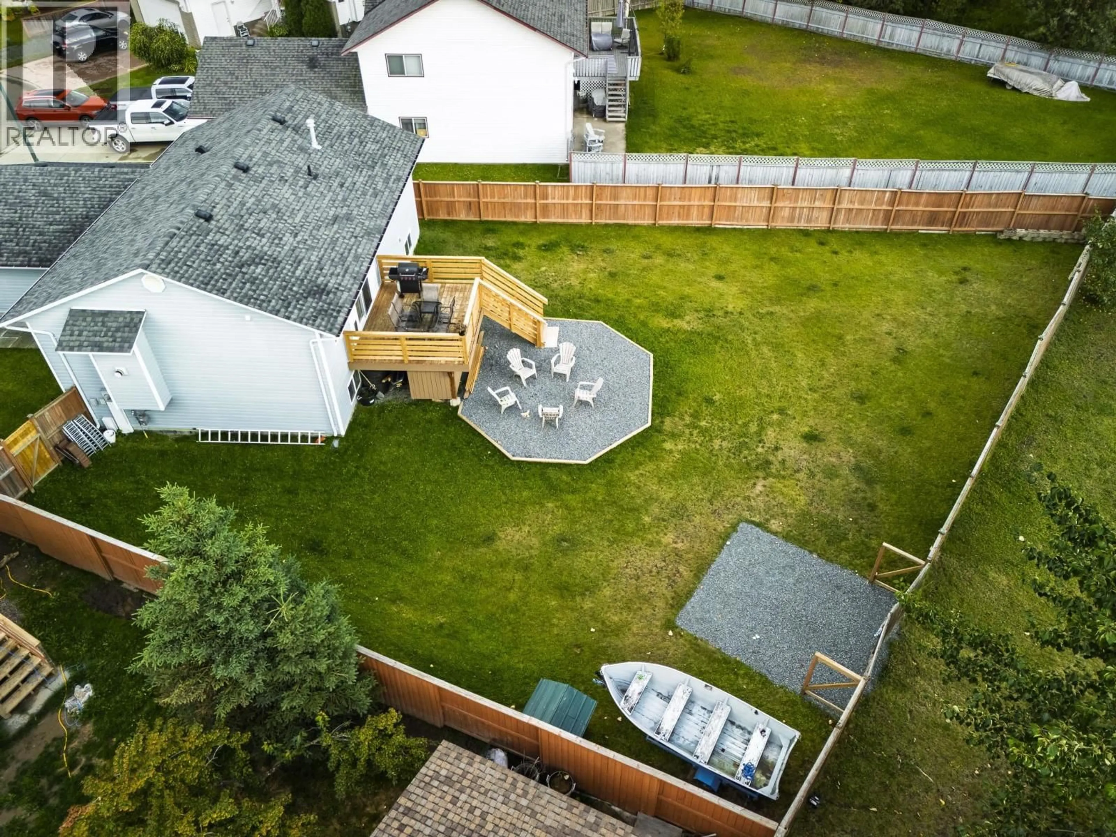 A pic from outside/outdoor area/front of a property/back of a property/a pic from drone, unknown for 5507 WOODOAK CRESCENT, Prince George British Columbia V2K5A6