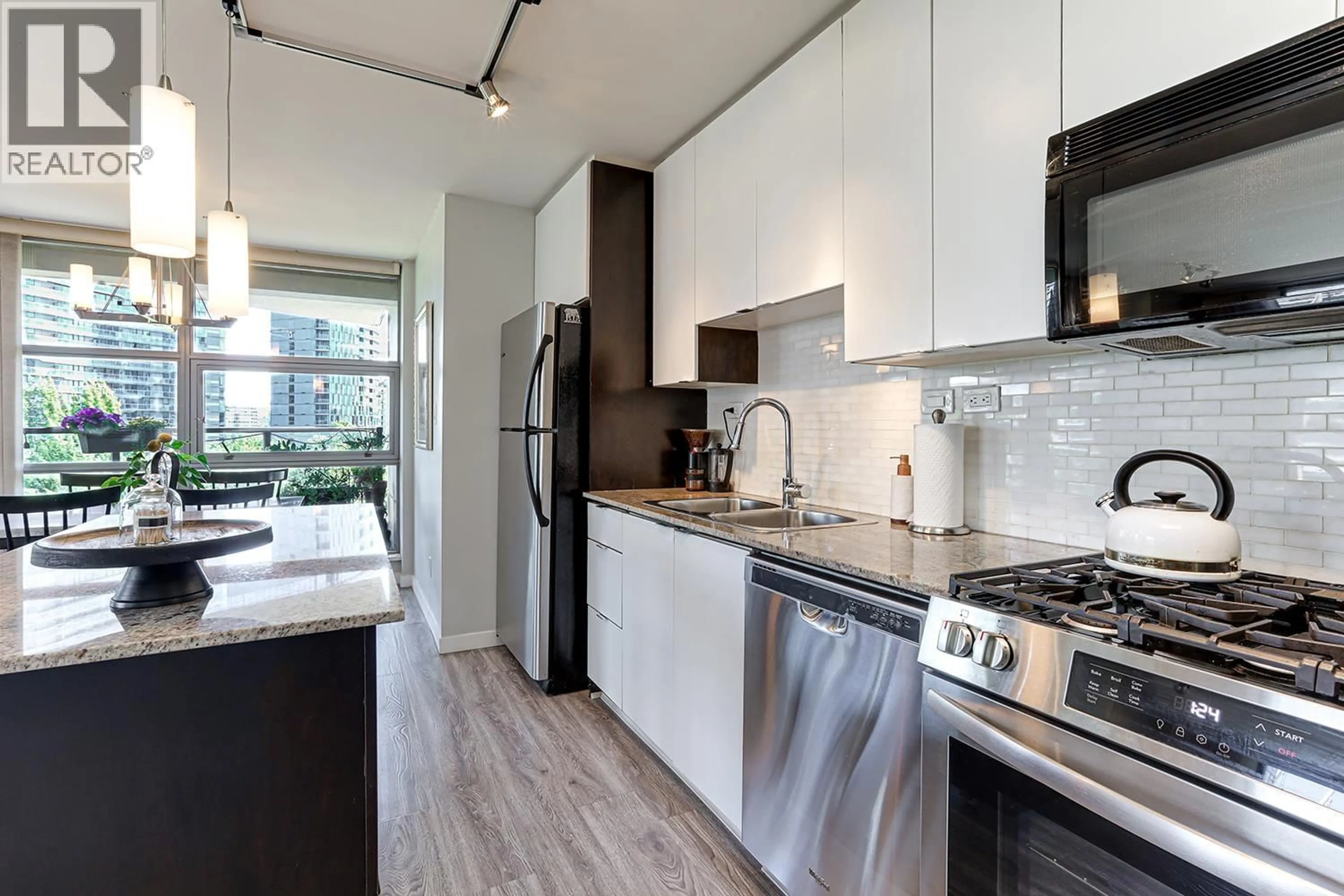 Unknown for 603 - 989 BEATTY STREET, Vancouver British Columbia V6Z3C2