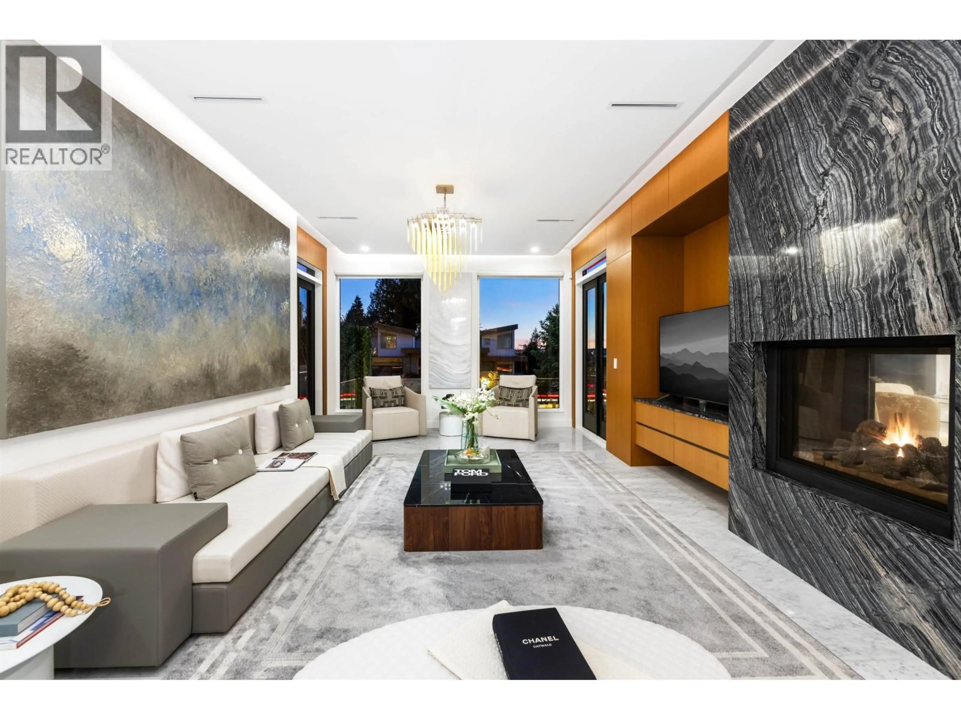 Unknown for 2495 MATHERS AVENUE, West Vancouver British Columbia V7V2H9
