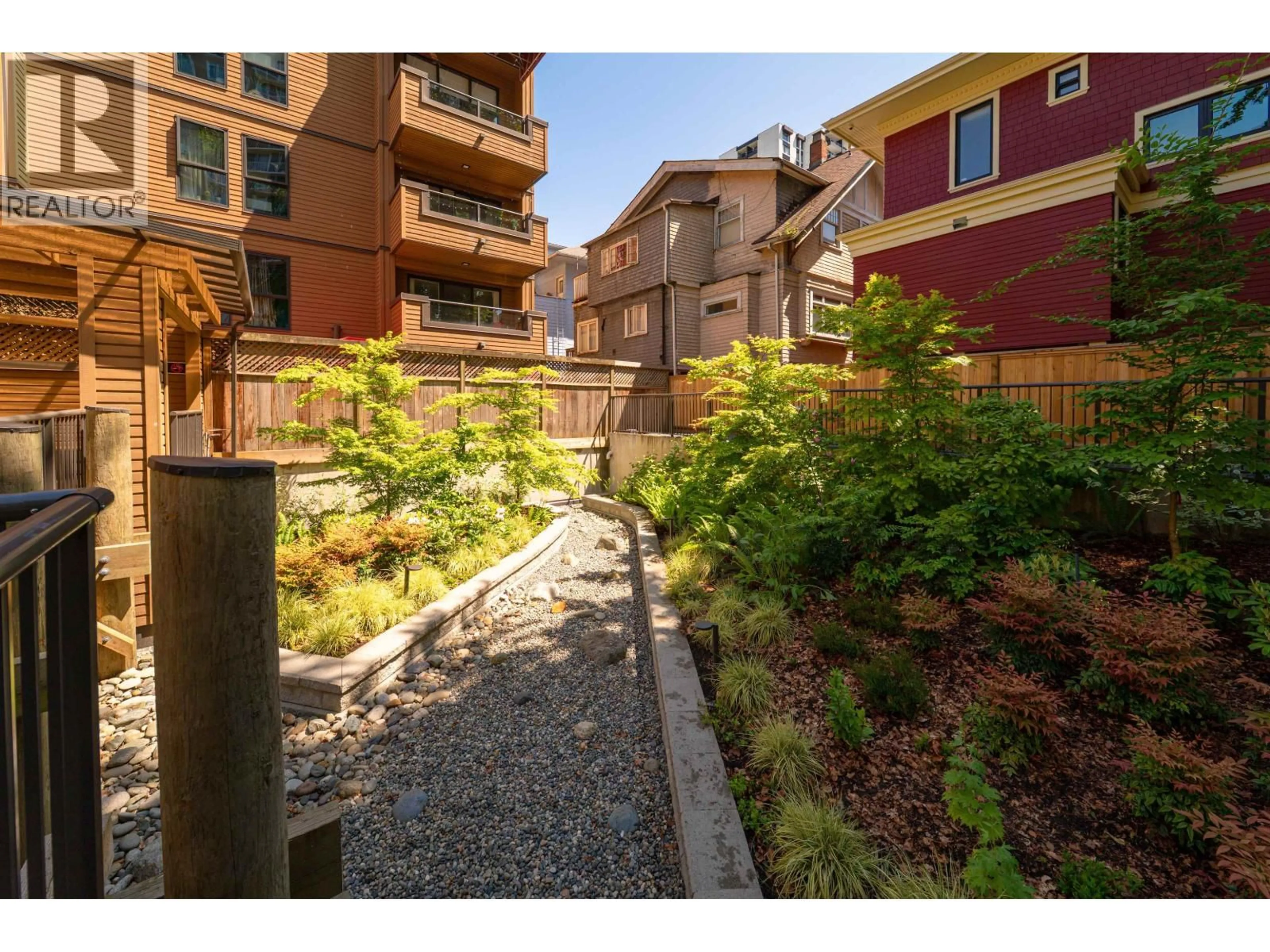 Patio, street for 101 - 1435 NELSON STREET, Vancouver British Columbia V6G2Z3