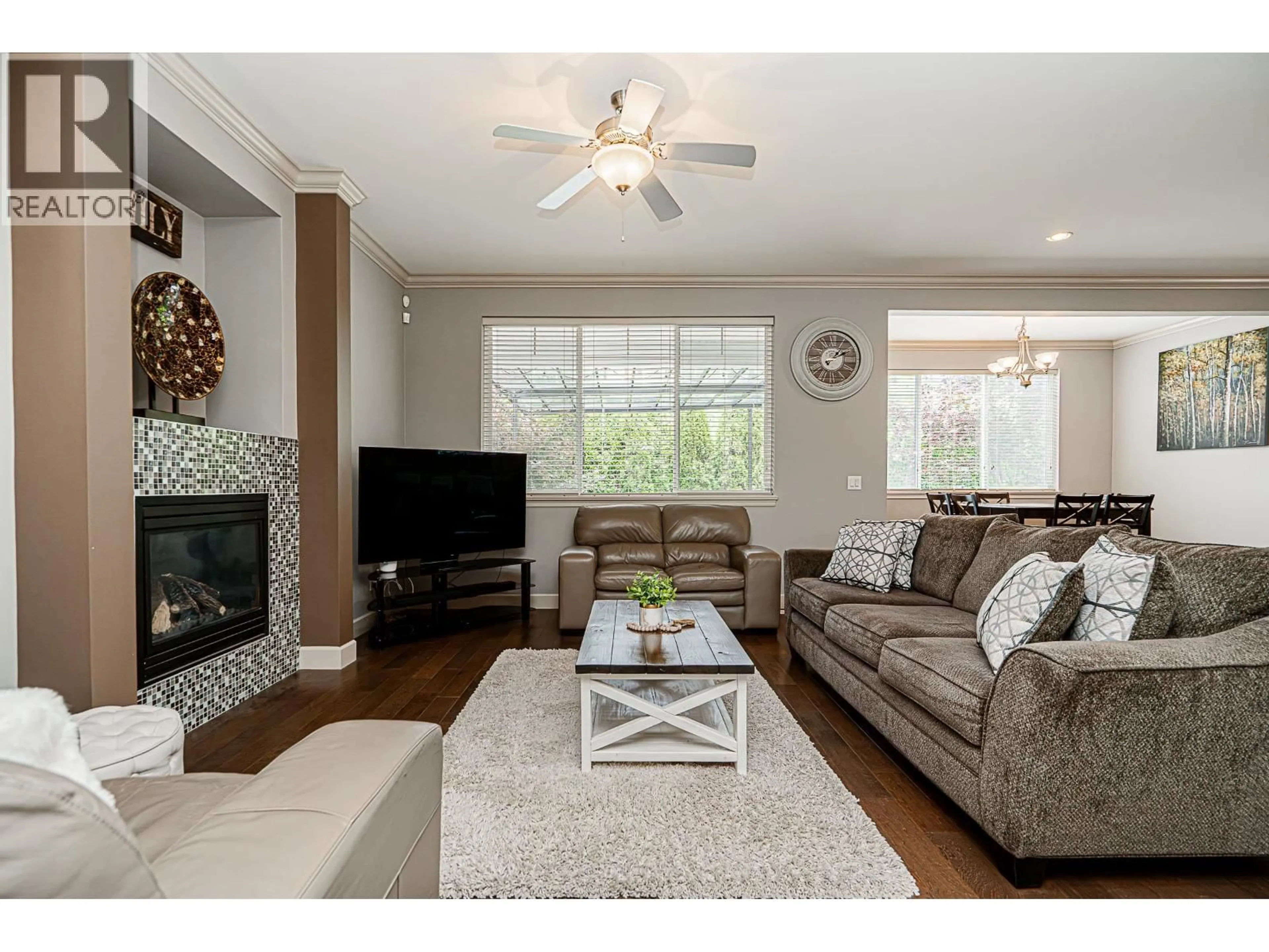 Living room with furniture, wood/laminate floor for 3387 GISLASON AVENUE, Coquitlam British Columbia V3E0C5