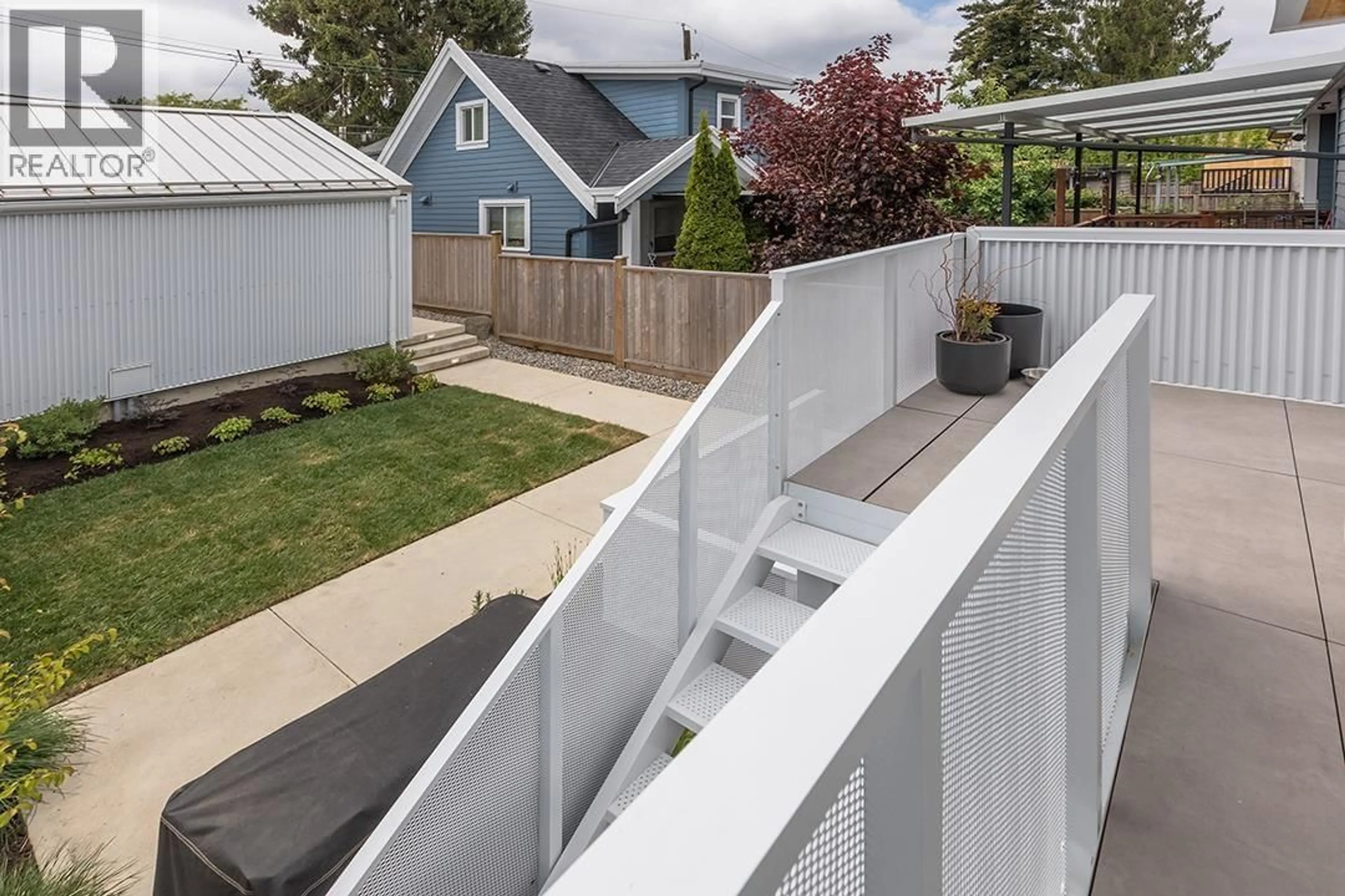 Unknown for 438 37TH AVENUE, Vancouver British Columbia V5W1E9