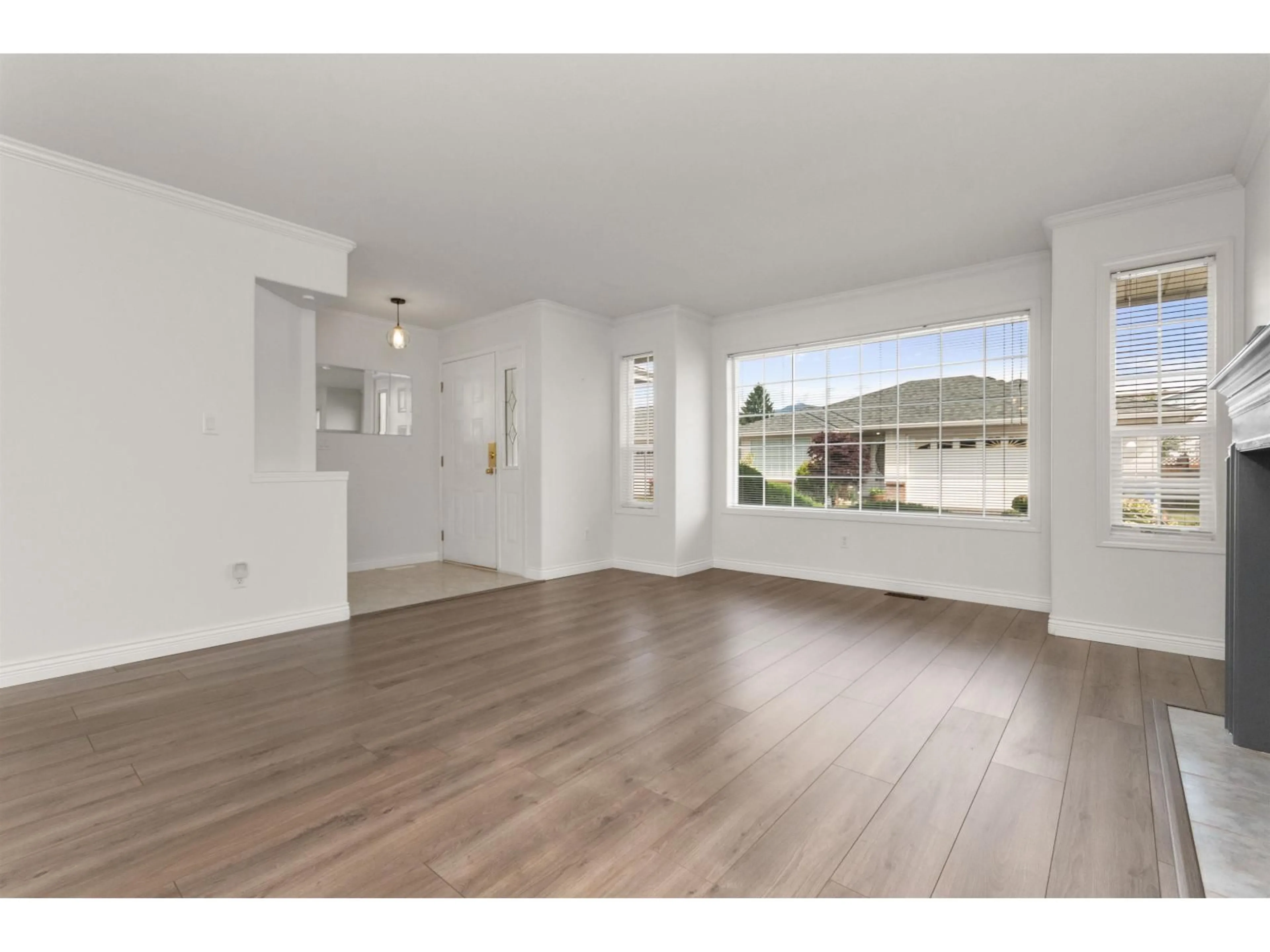 A pic of a room for 9 - 9420 WOODBINE STREET, Chilliwack British Columbia V2P5S4