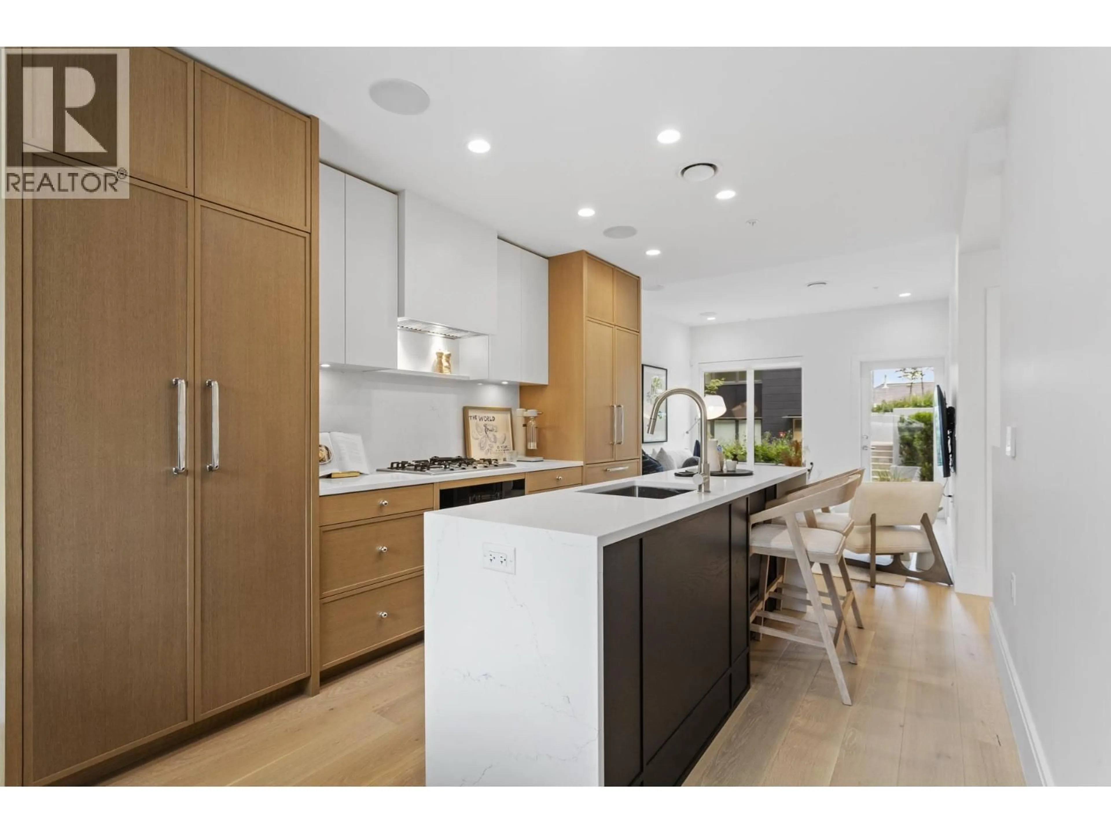 Open concept kitchen, unknown for 555 26TH AVENUE, Vancouver British Columbia V5Z2E4
