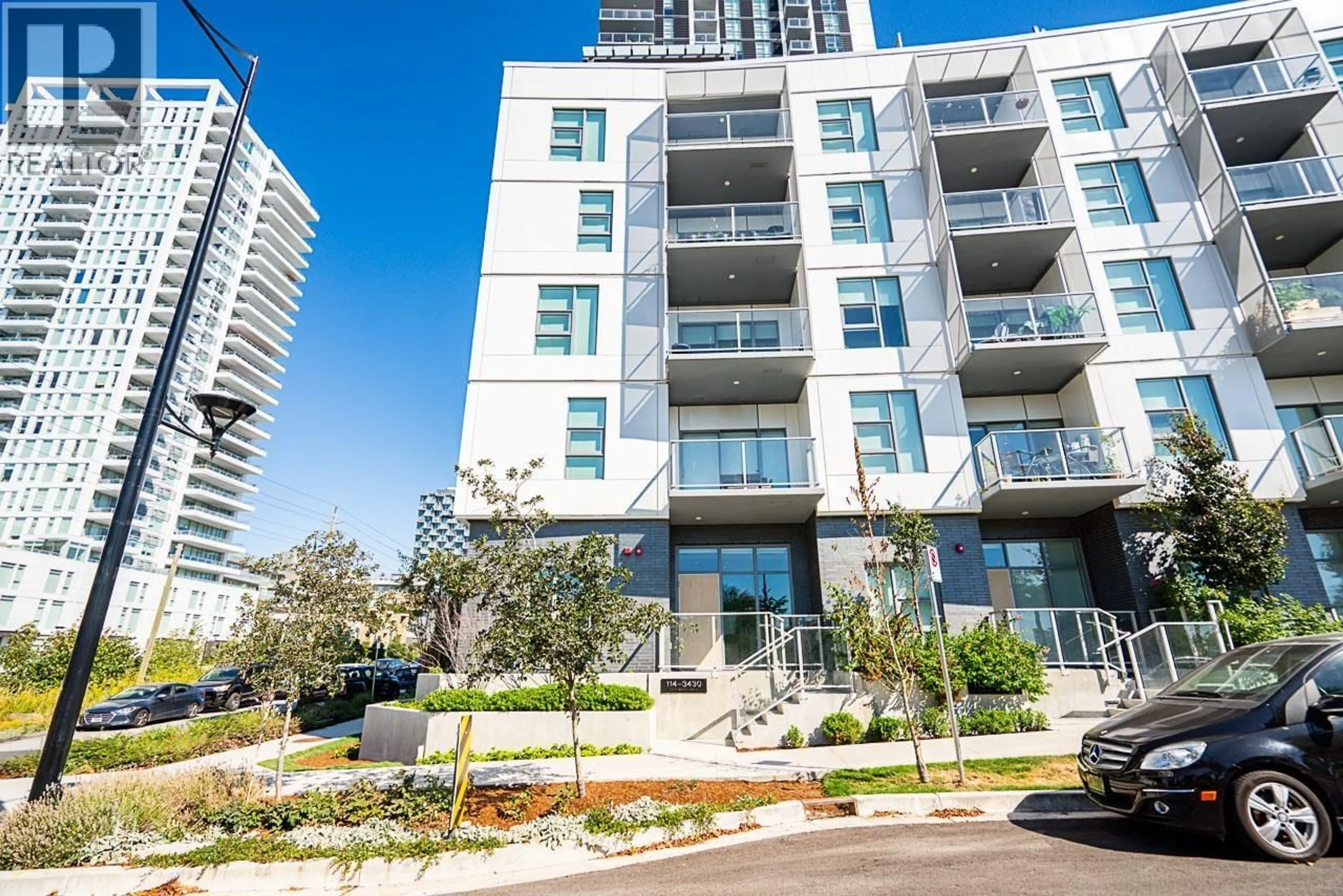 Patio, street for 114 - 3430 KENT AVENUE SOUTH, Vancouver British Columbia V5S0G7