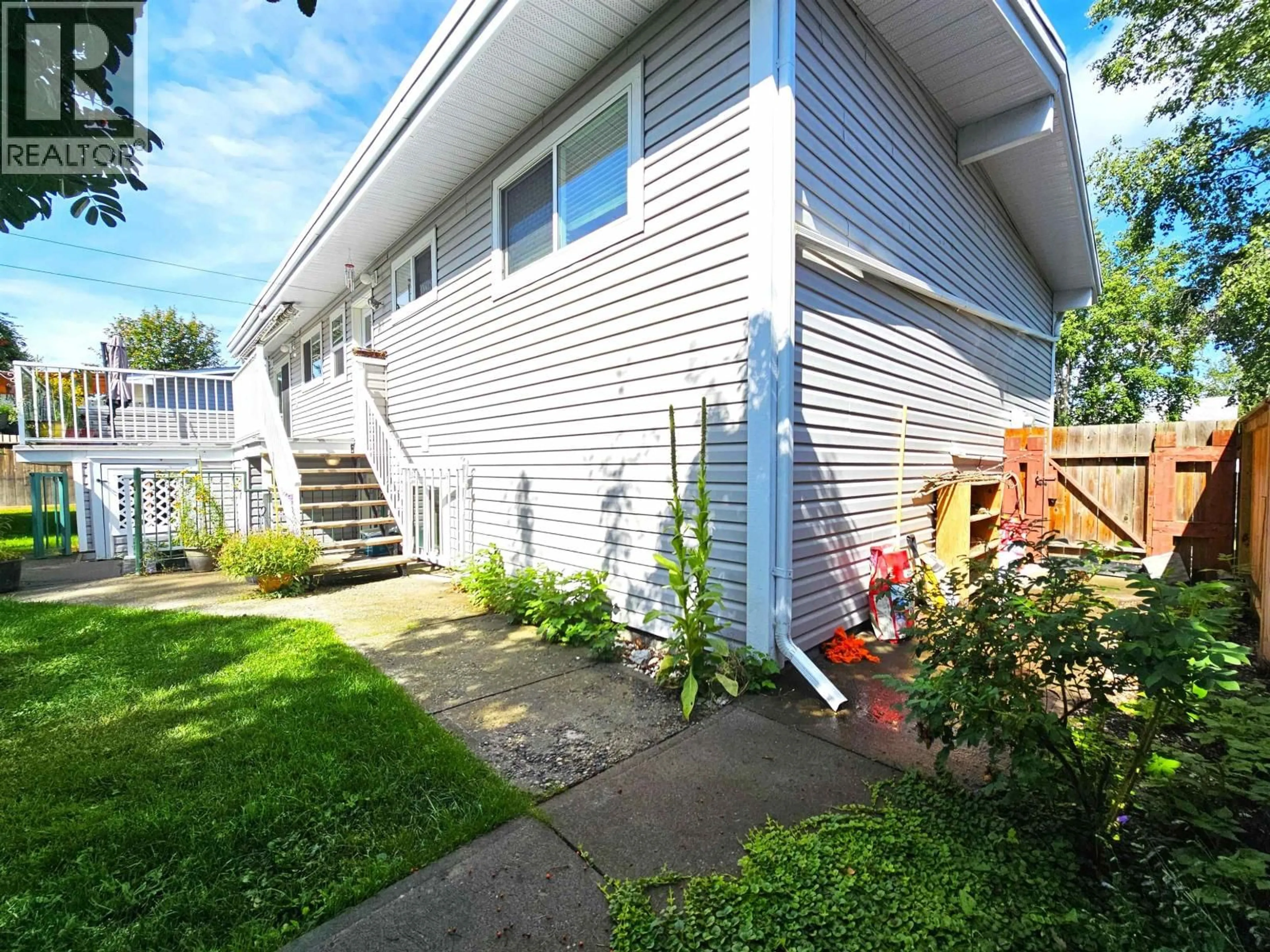 Patio, street for 1109 QUAW AVENUE, Prince George British Columbia V2M4C7