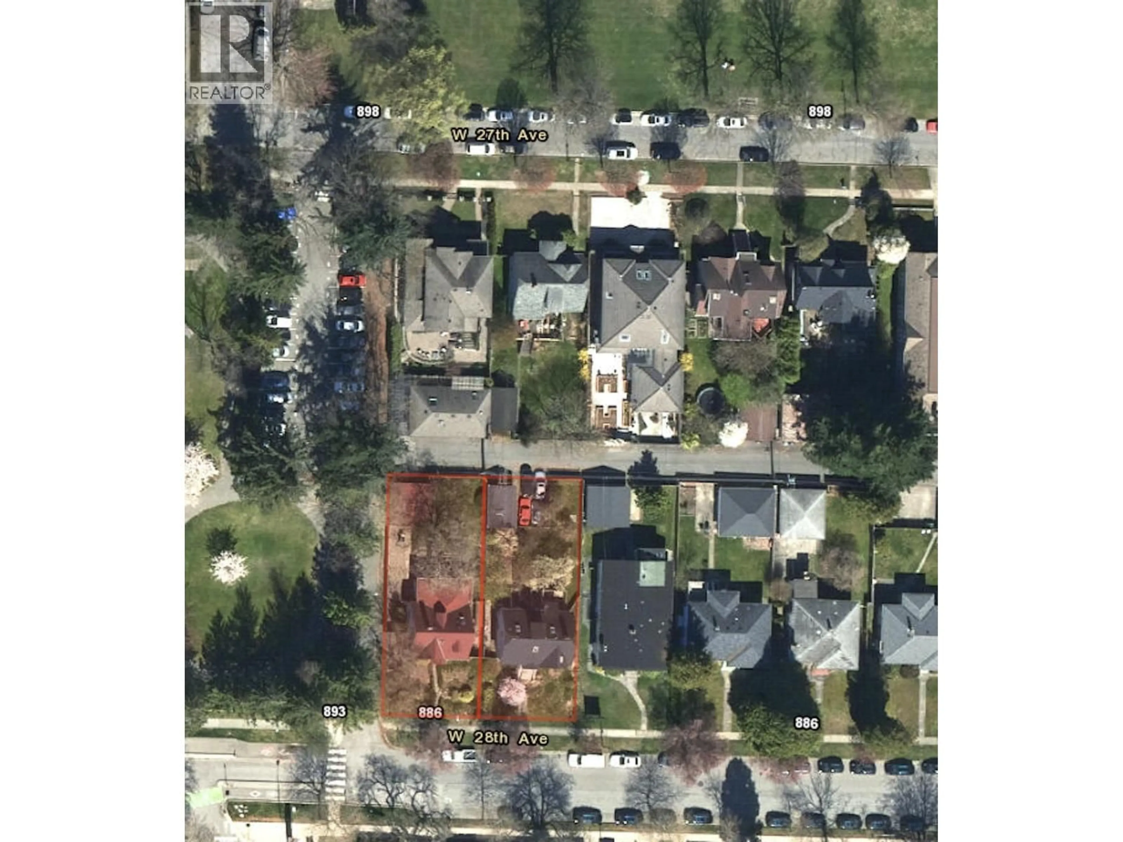 A pic from outside/outdoor area/front of a property/back of a property/a pic from drone, street for 887 28TH AVENUE, Vancouver British Columbia V5Z2H6