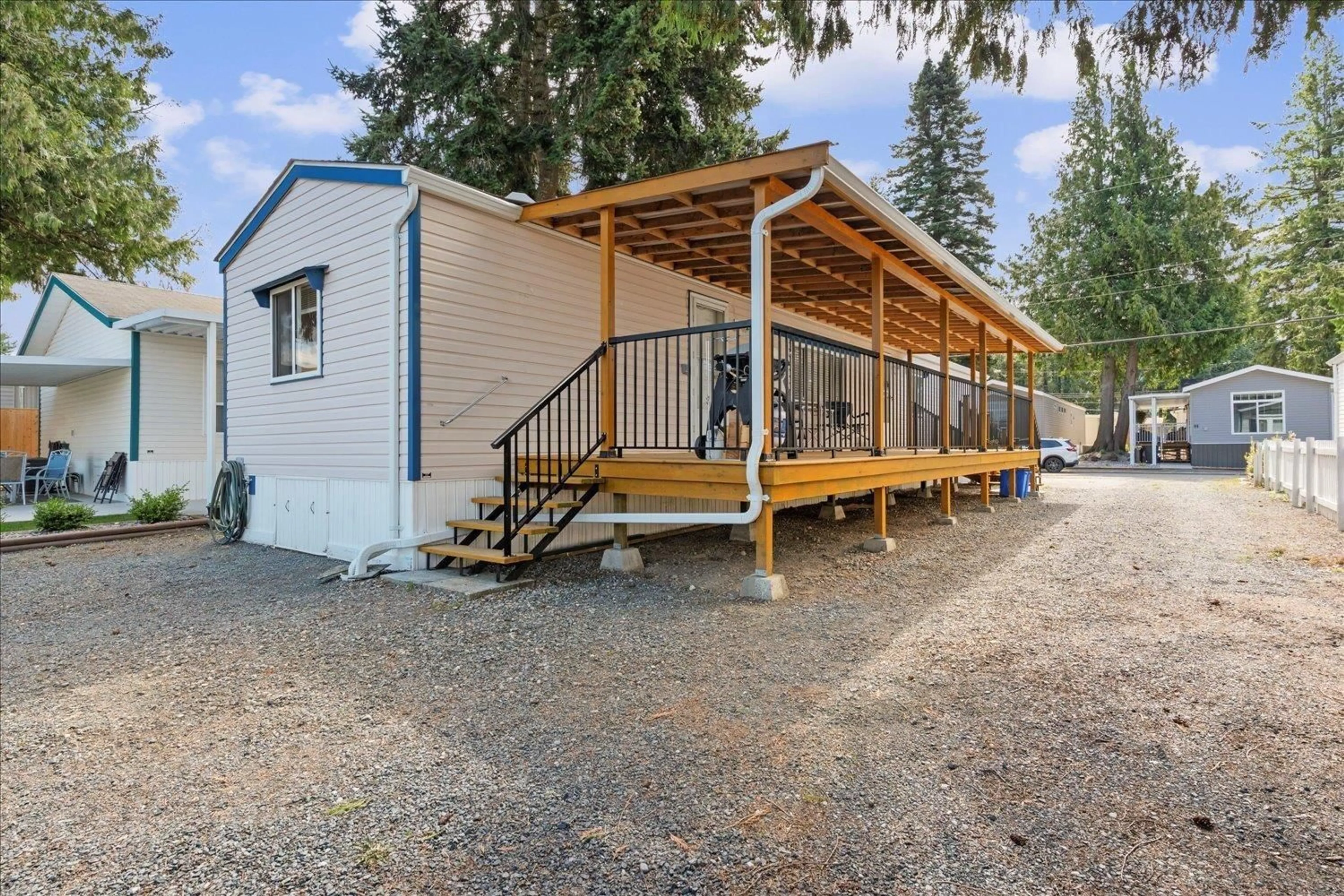 Patio, street for 4 - 6338 VEDDER ROAD, Chilliwack British Columbia V2R1C6