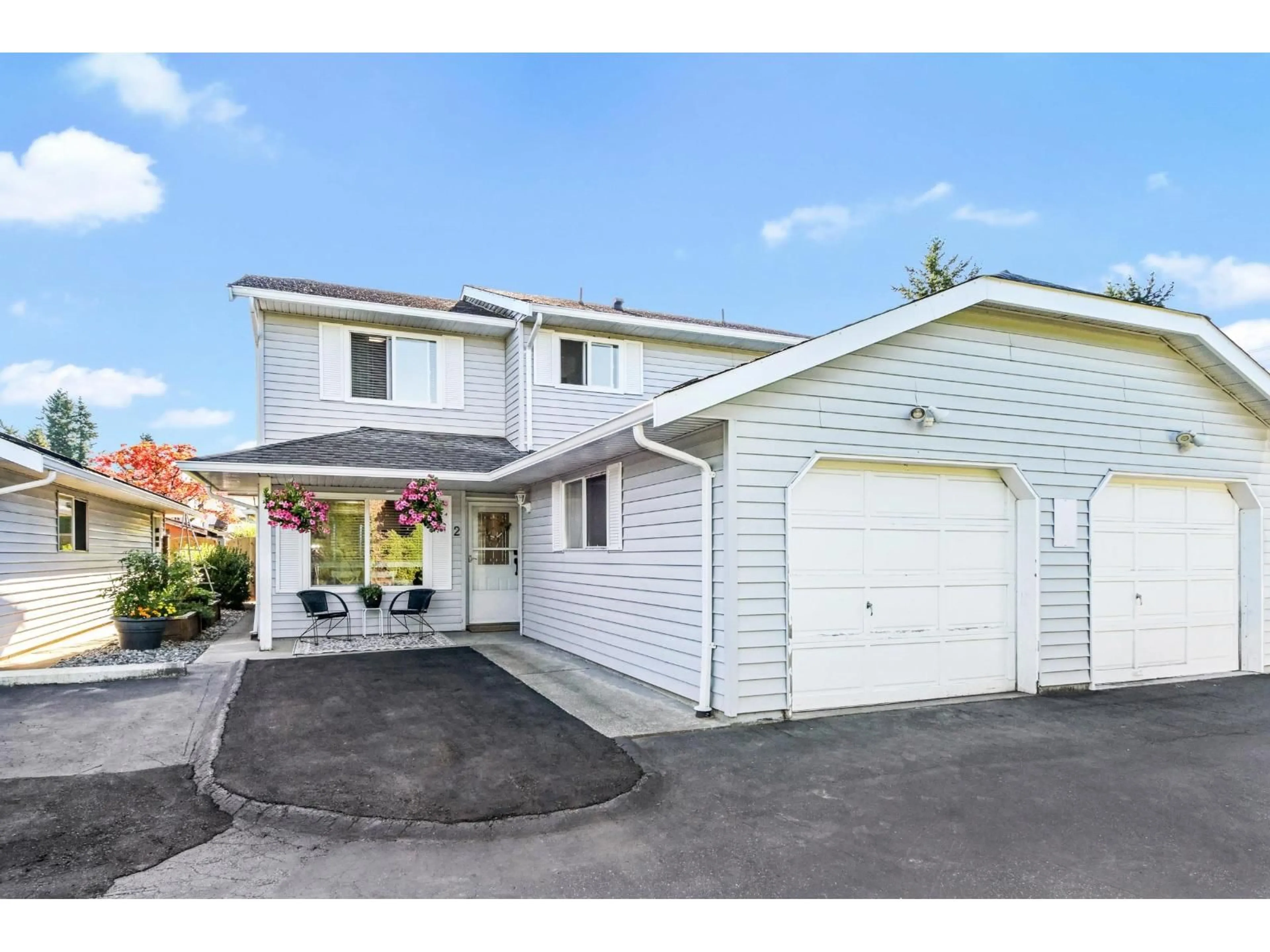 Unknown for 2 - 33931 MARSHALL, Abbotsford British Columbia V2S1L6