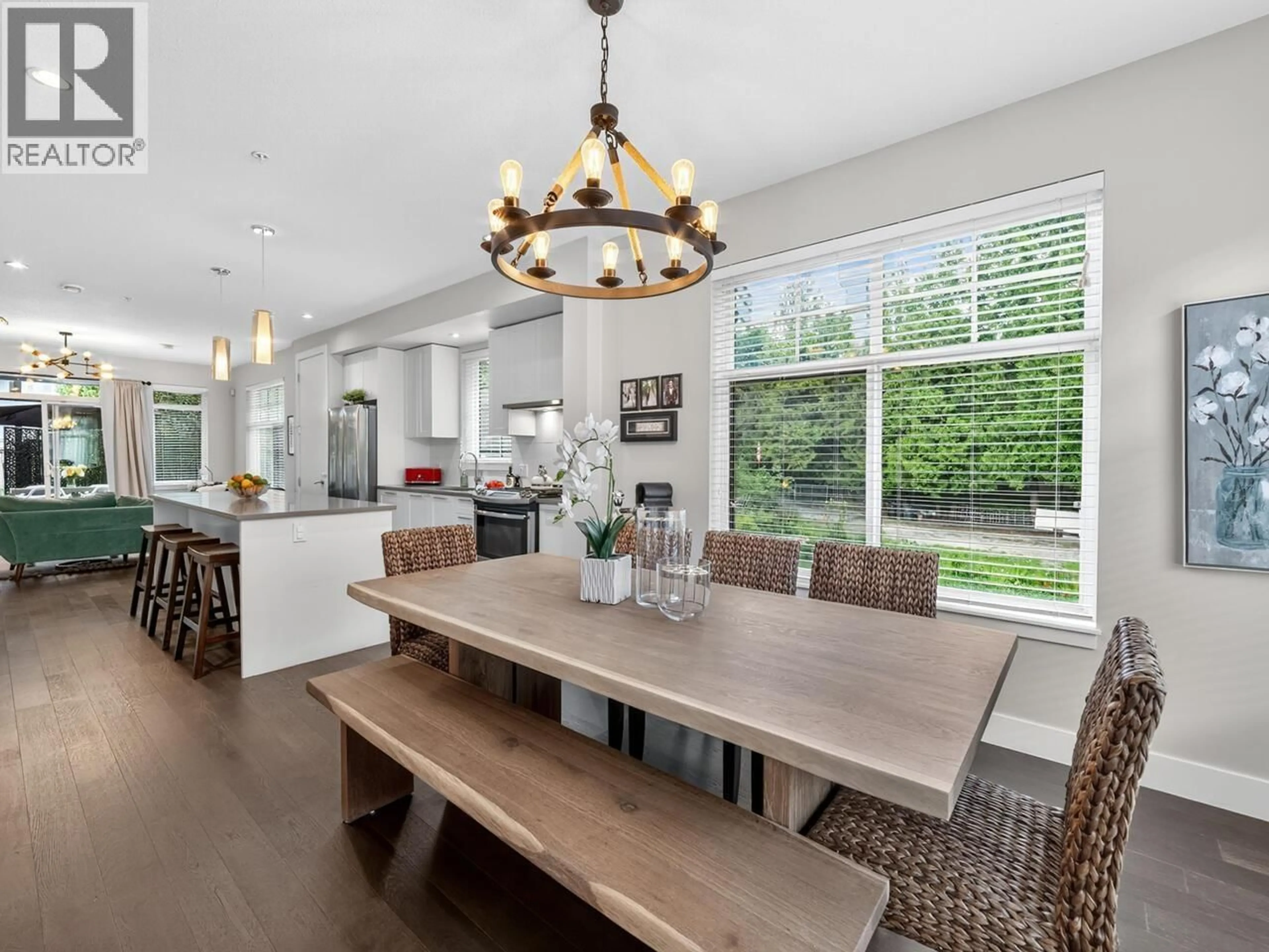 Open concept kitchen, unknown for 6 - 5068 SAVILE ROW, Burnaby British Columbia V5E0C1