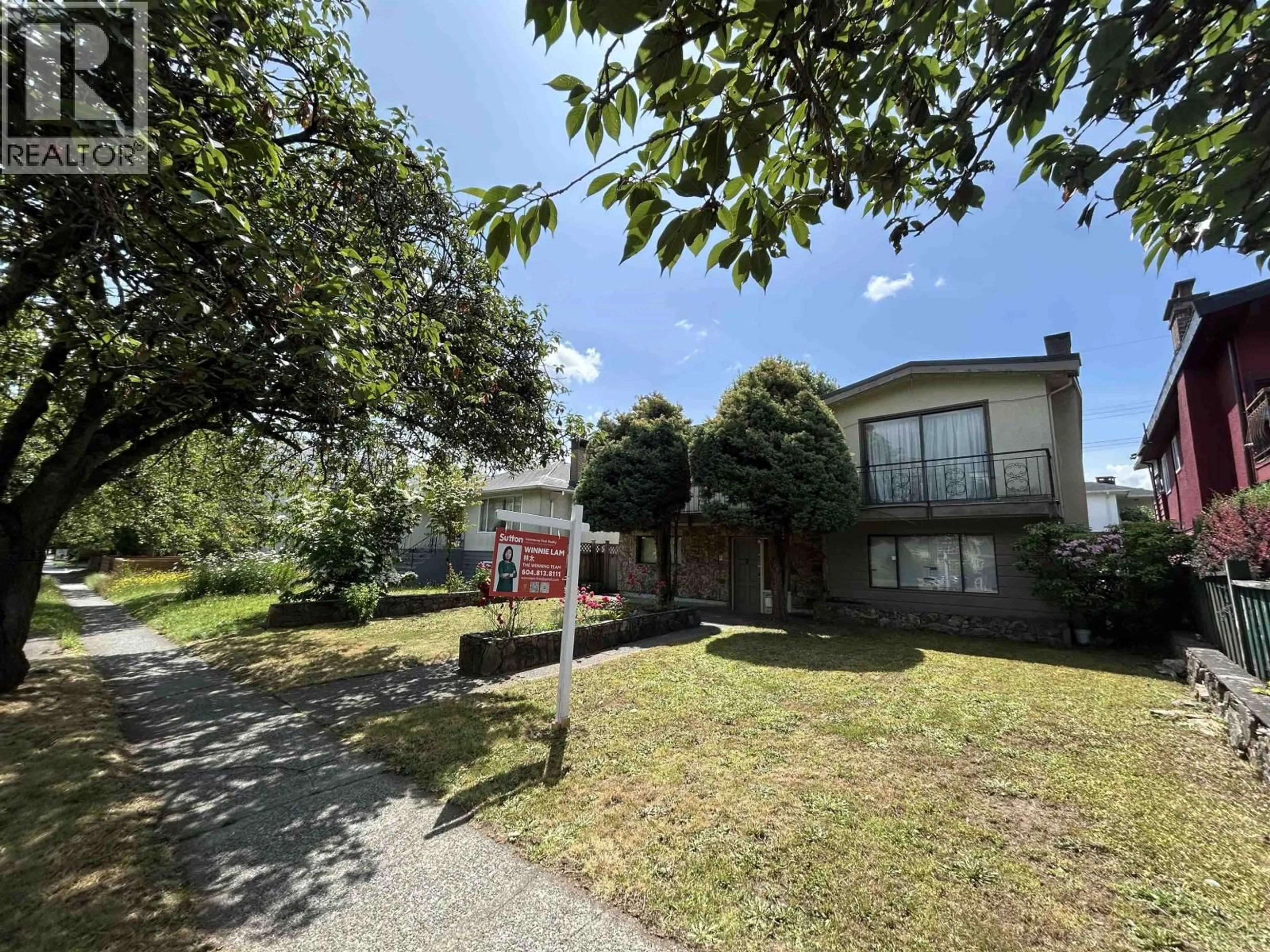 A pic from outside/outdoor area/front of a property/back of a property/a pic from drone, street for 2514 49TH AVENUE, Vancouver British Columbia V5S1J5
