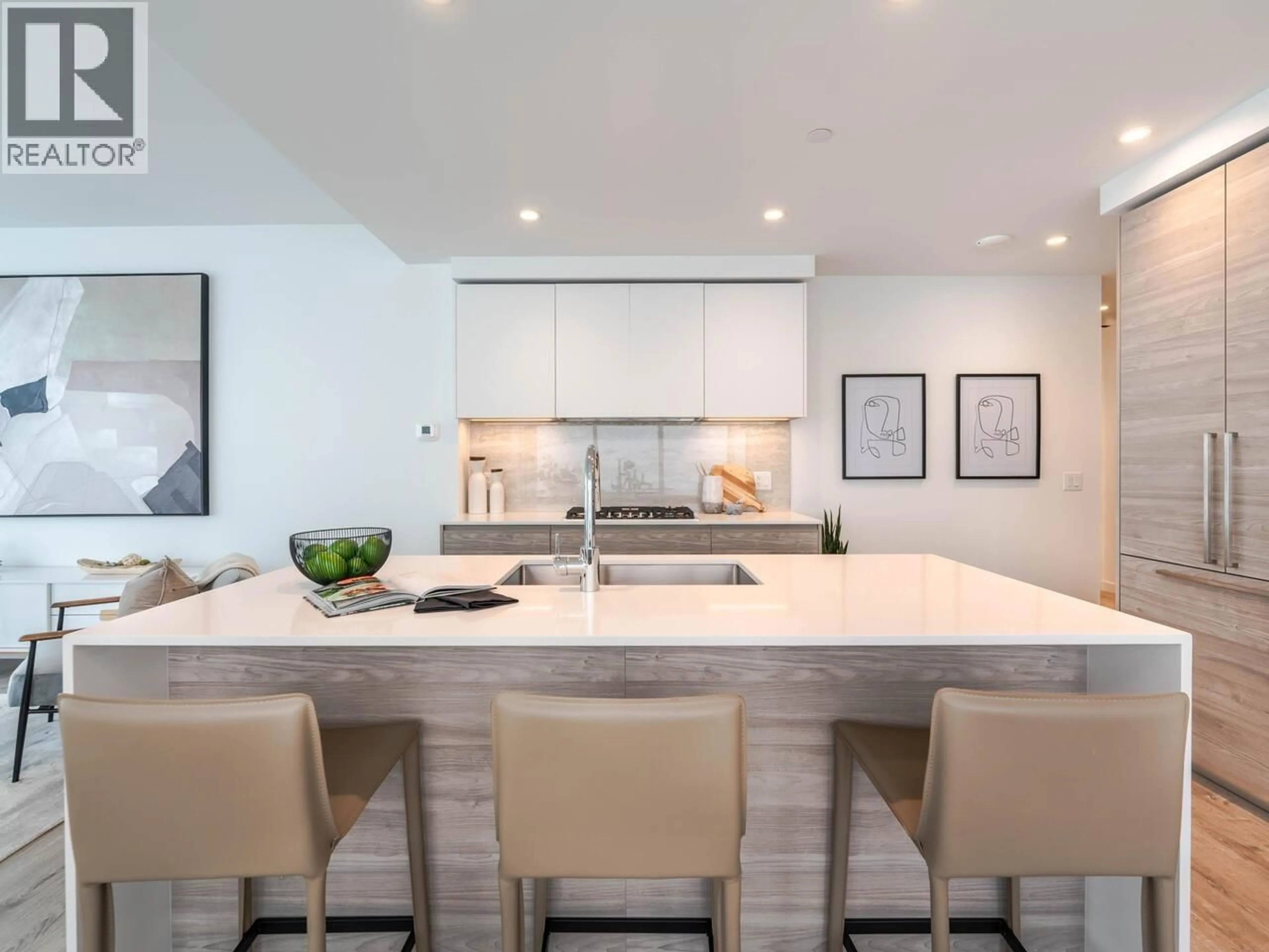 Open concept kitchen, ceramic/tile floor for 3004 - 680 QUAYSIDE DRIVE, New Westminster British Columbia V3M0P2
